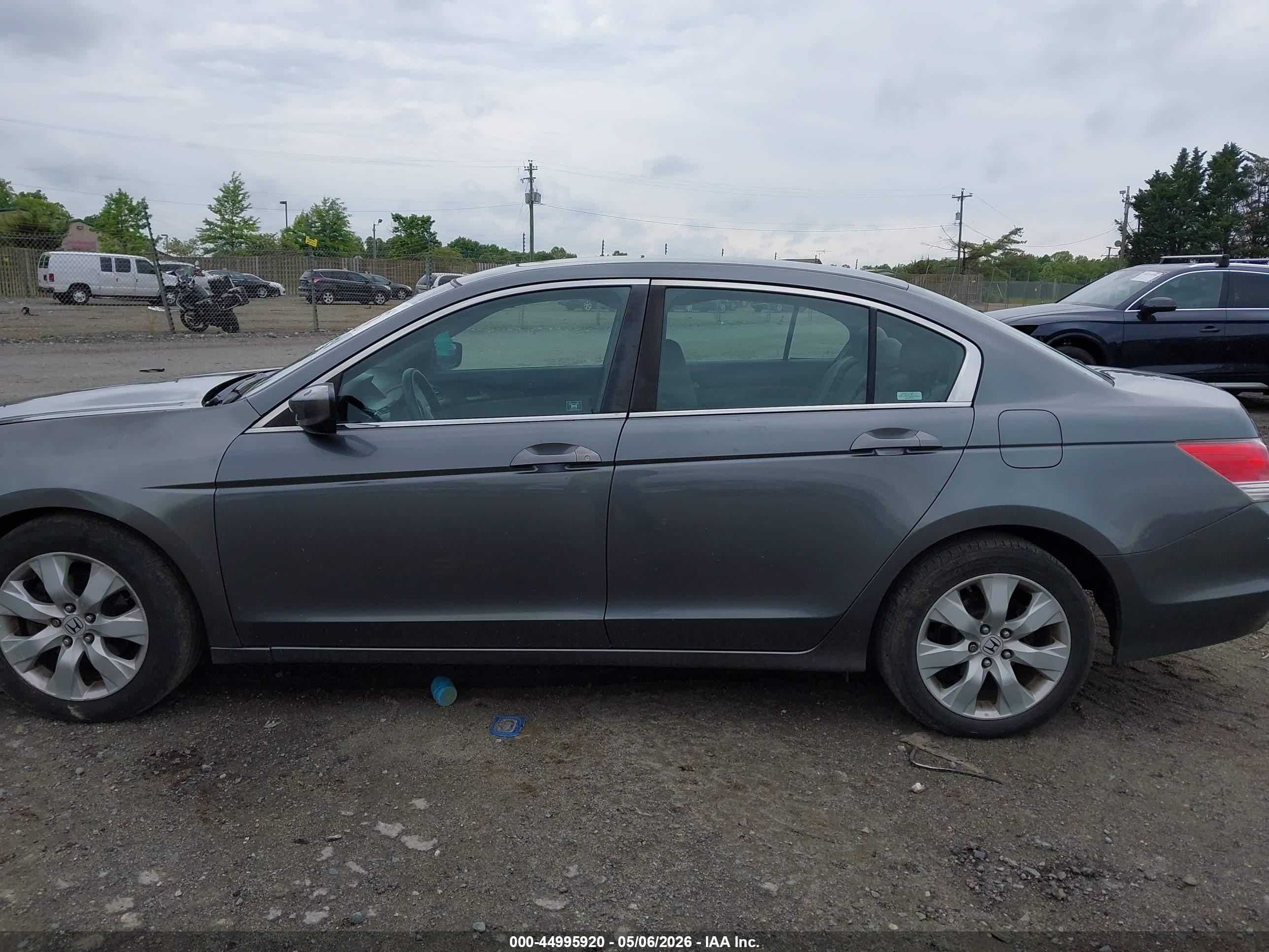 2009 Honda Accord 2.4 Ex Gray vin: 1HGCP26799A144065