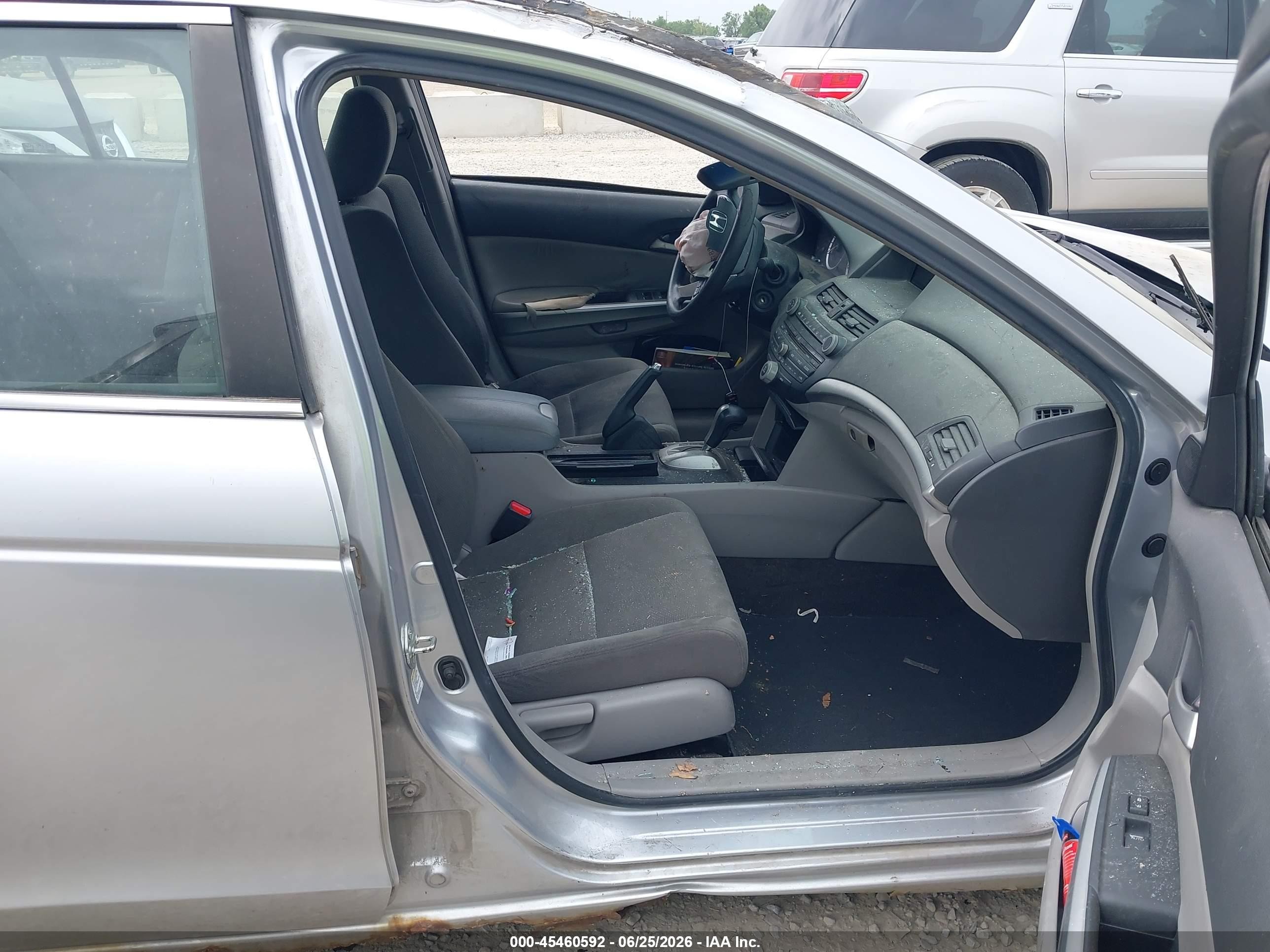 2008 Honda Accord 2.4 Ex Silver vin: 1HGCP267X8A118136