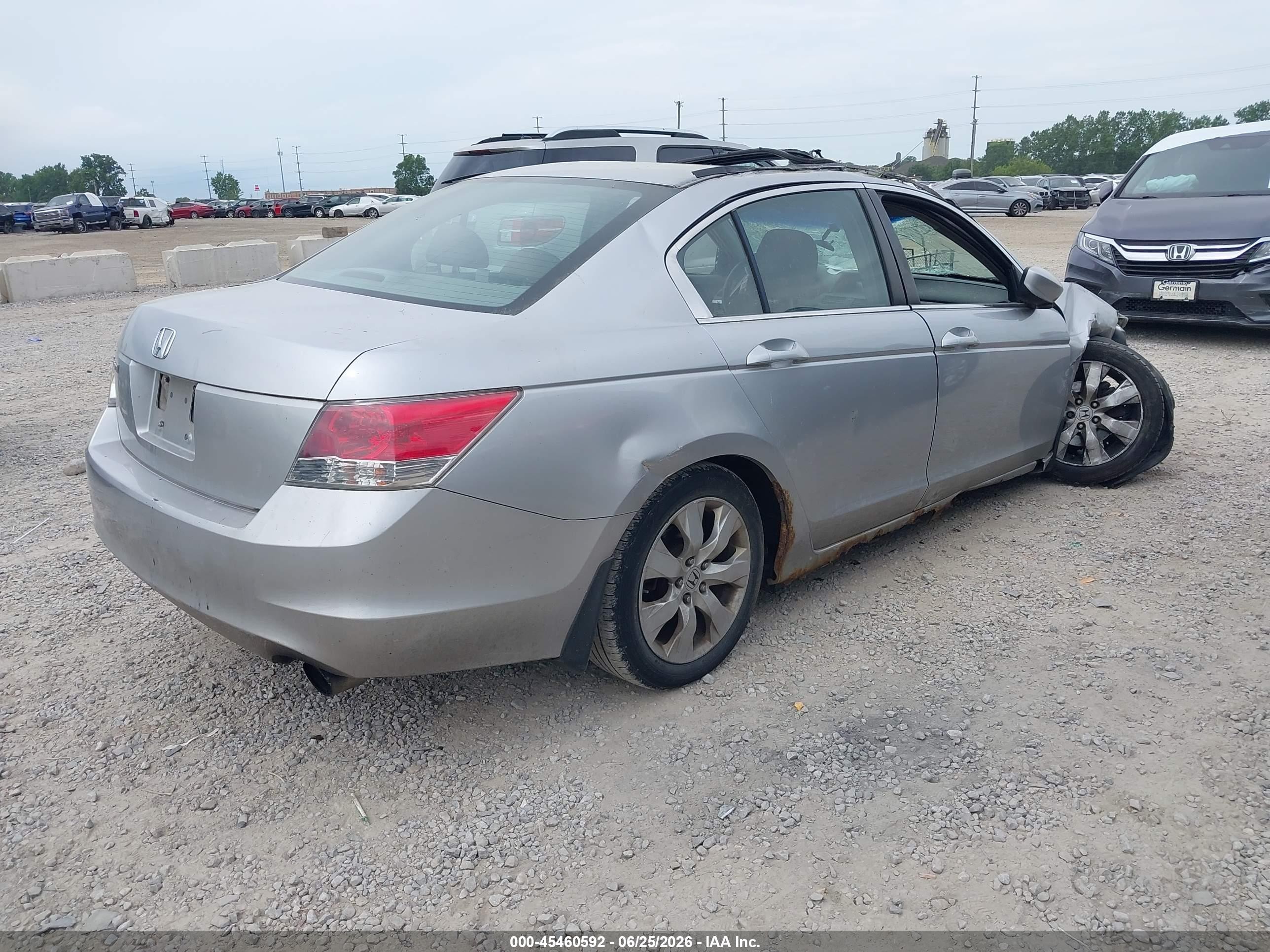 2008 Honda Accord 2.4 Ex Silver vin: 1HGCP267X8A118136