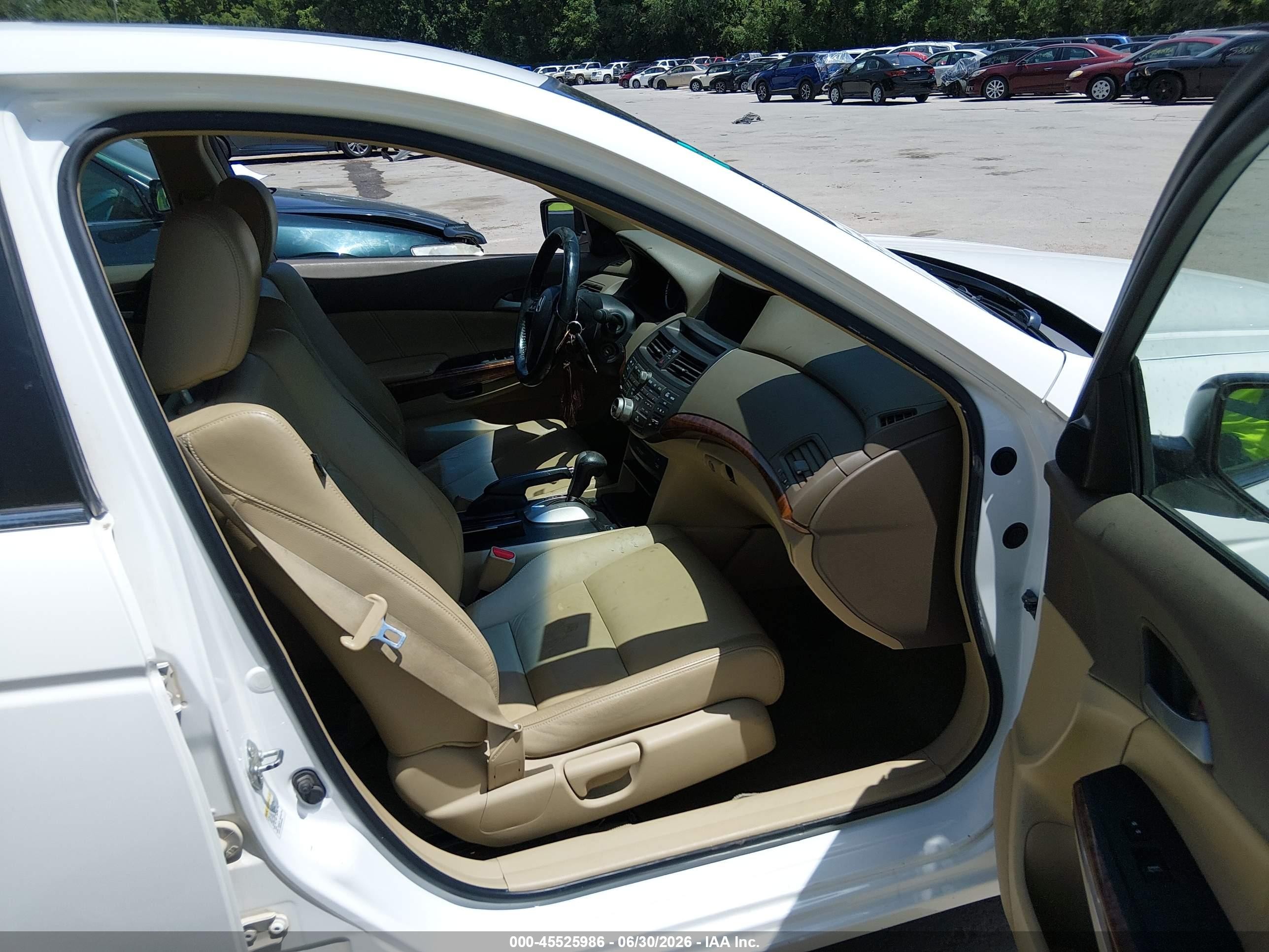 2009 Honda Accord 2.4 Ex-l White vin: 1HGCP26809A035681