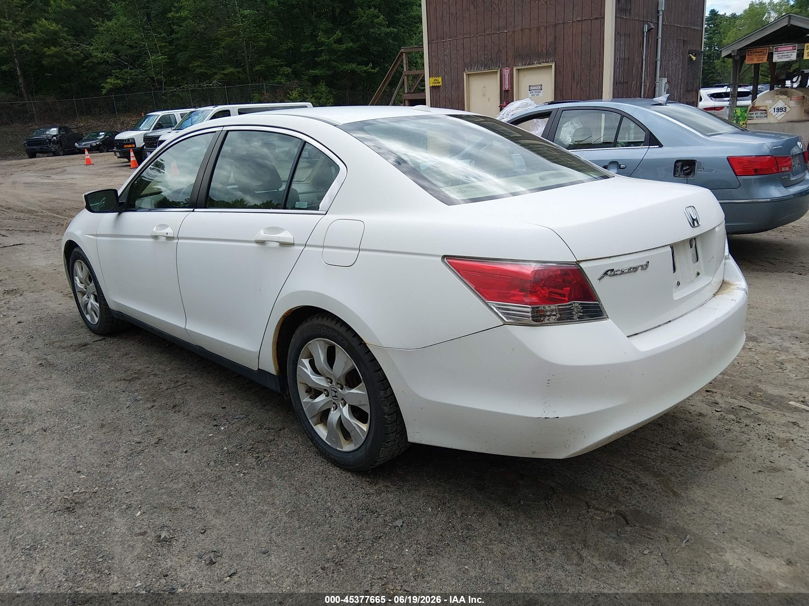 2009 Honda Accord 2.4 Ex-l White vin: 1HGCP26809A175908