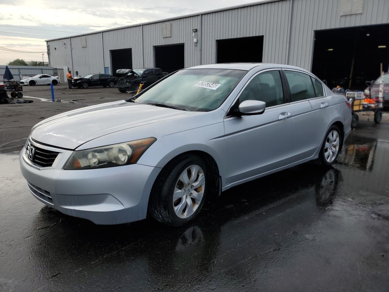 2009 Honda Accord Exl Silver vin: 1HGCP26819A099373 Damage: Front Bumper, Chipped, 3