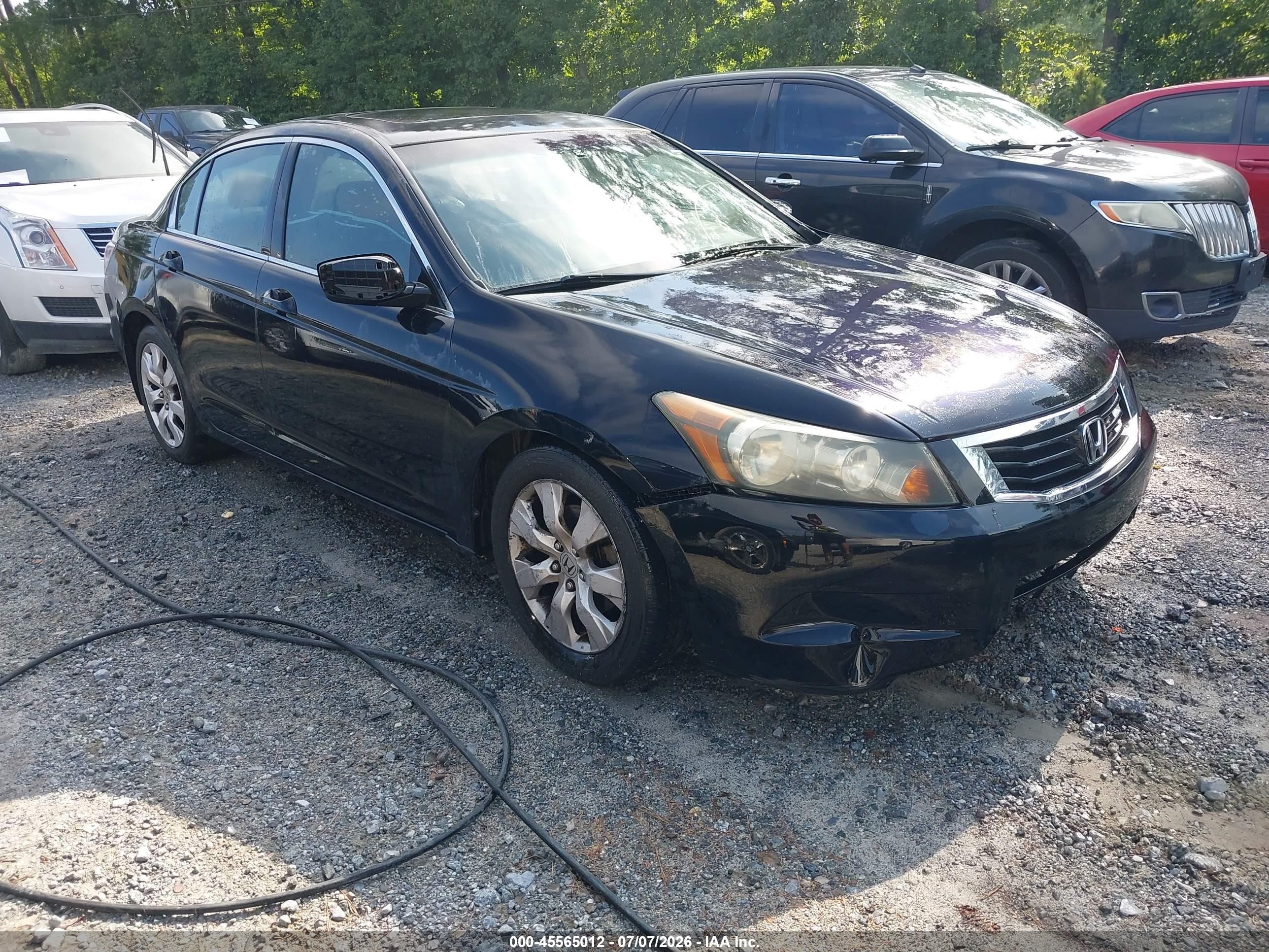1HGCP26828A059544