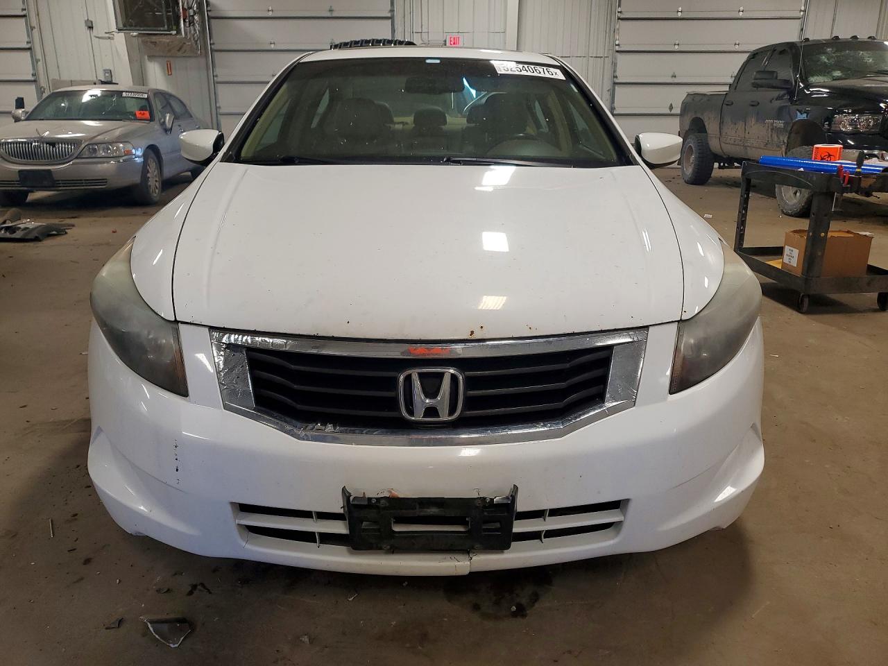 2008 Honda Accord Exl White vin: 1HGCP26828A130984