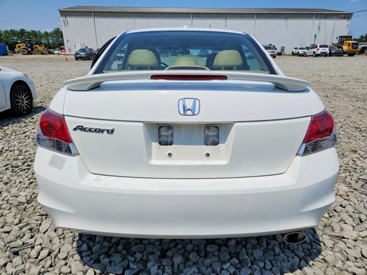2009 Honda Accord Exl White vin: 1HGCP26829A145972