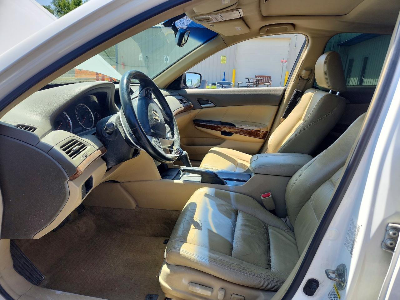2009 Honda Accord Exl White vin: 1HGCP26839A056427