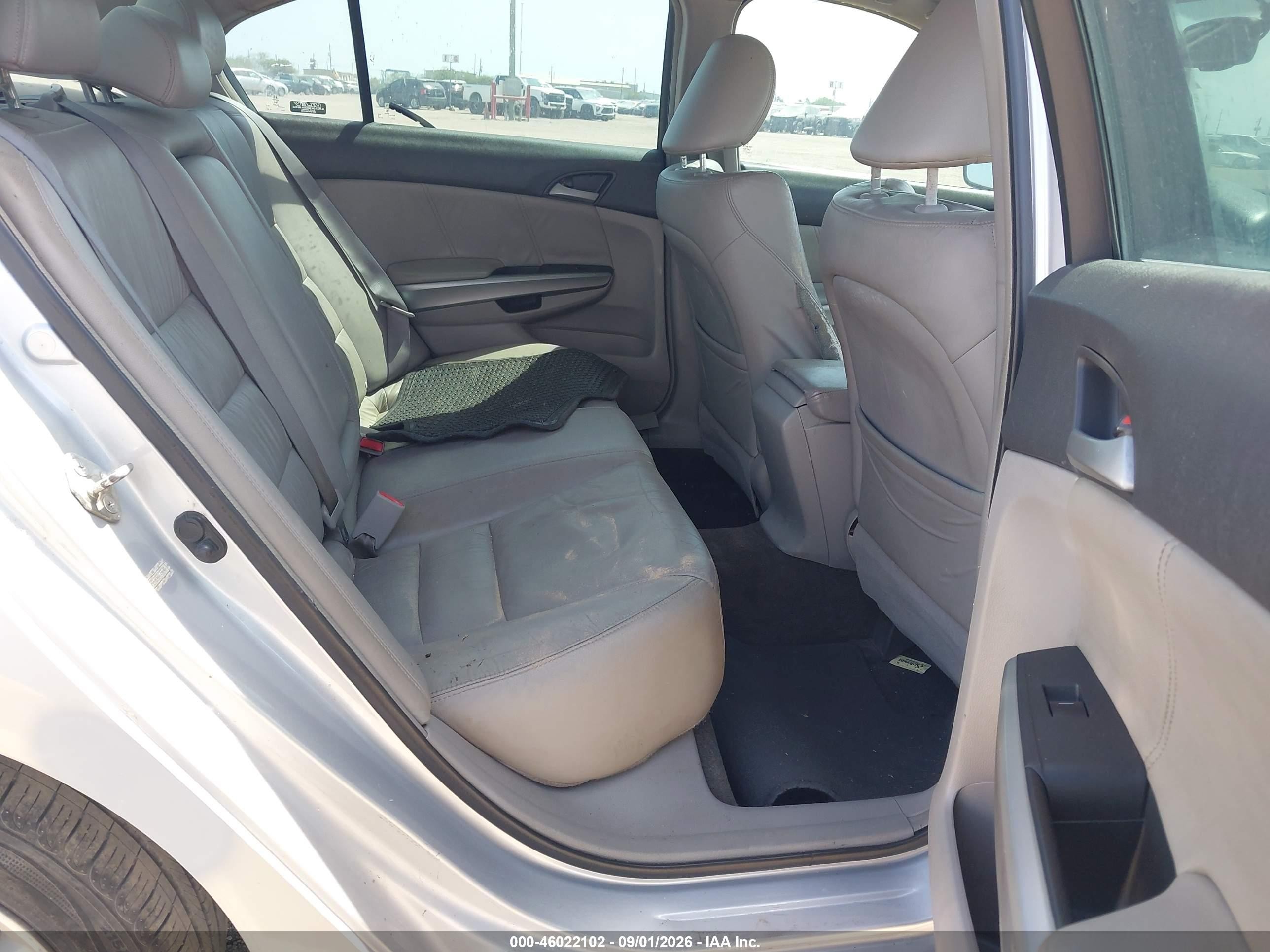2009 Honda Accord 2.4 Ex-l Серебряный vin: 1HGCP26839A178690