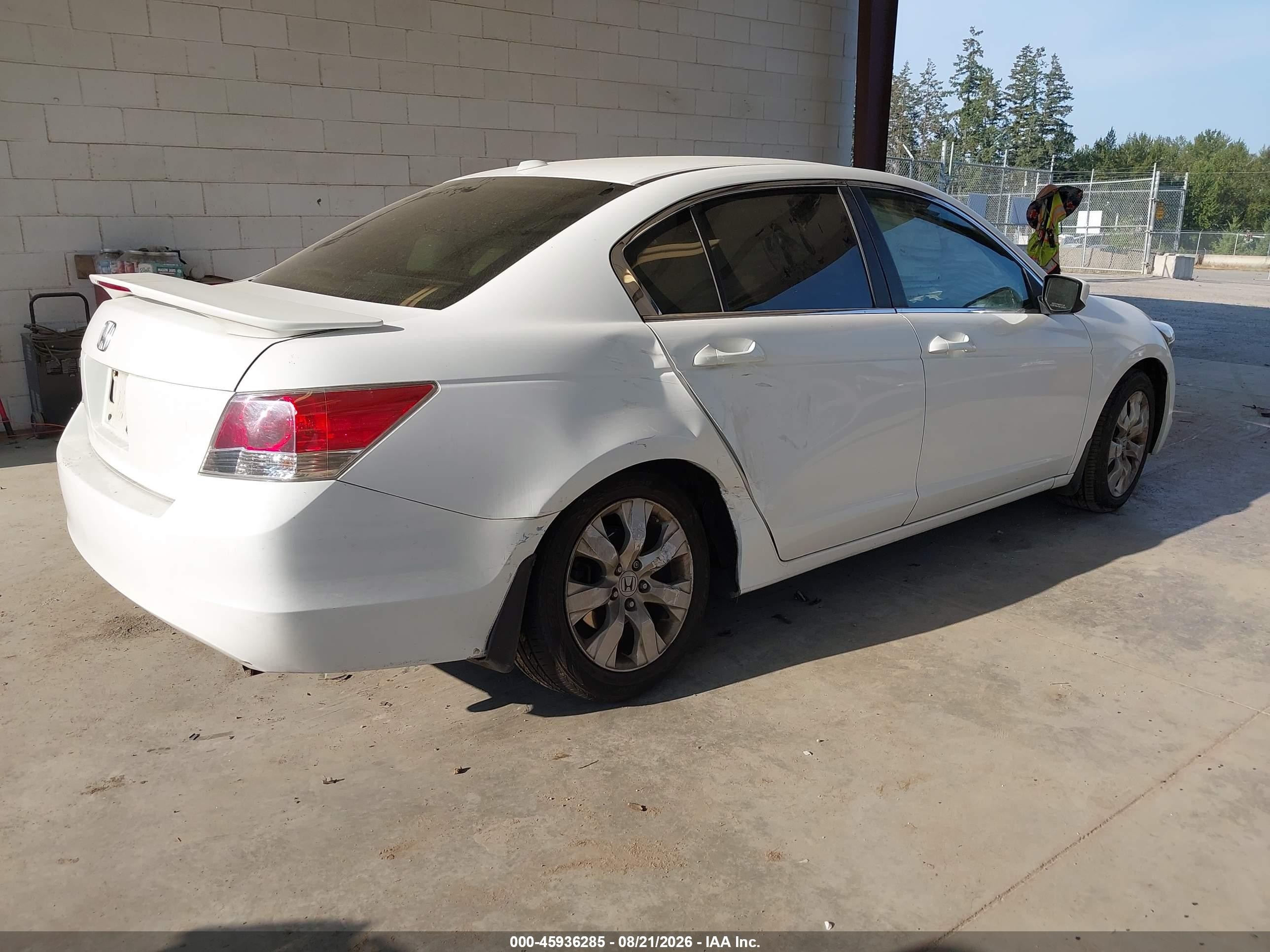 2008 Honda Accord 2.4 Ex-l White vin: 1HGCP26848A001452