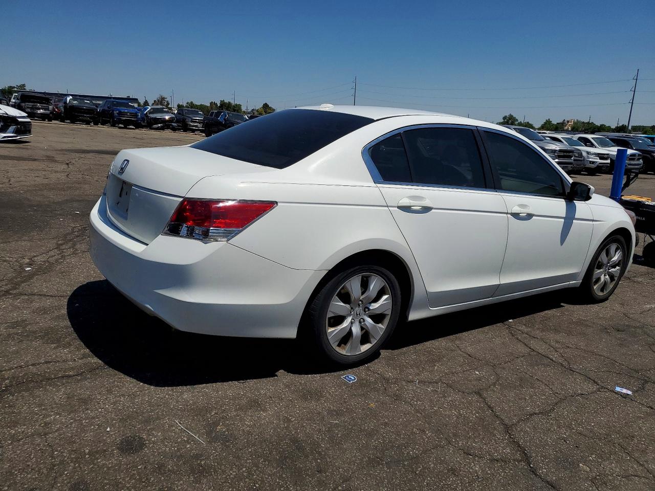 2009 Honda Accord Exl White vin: 1HGCP26849A094202