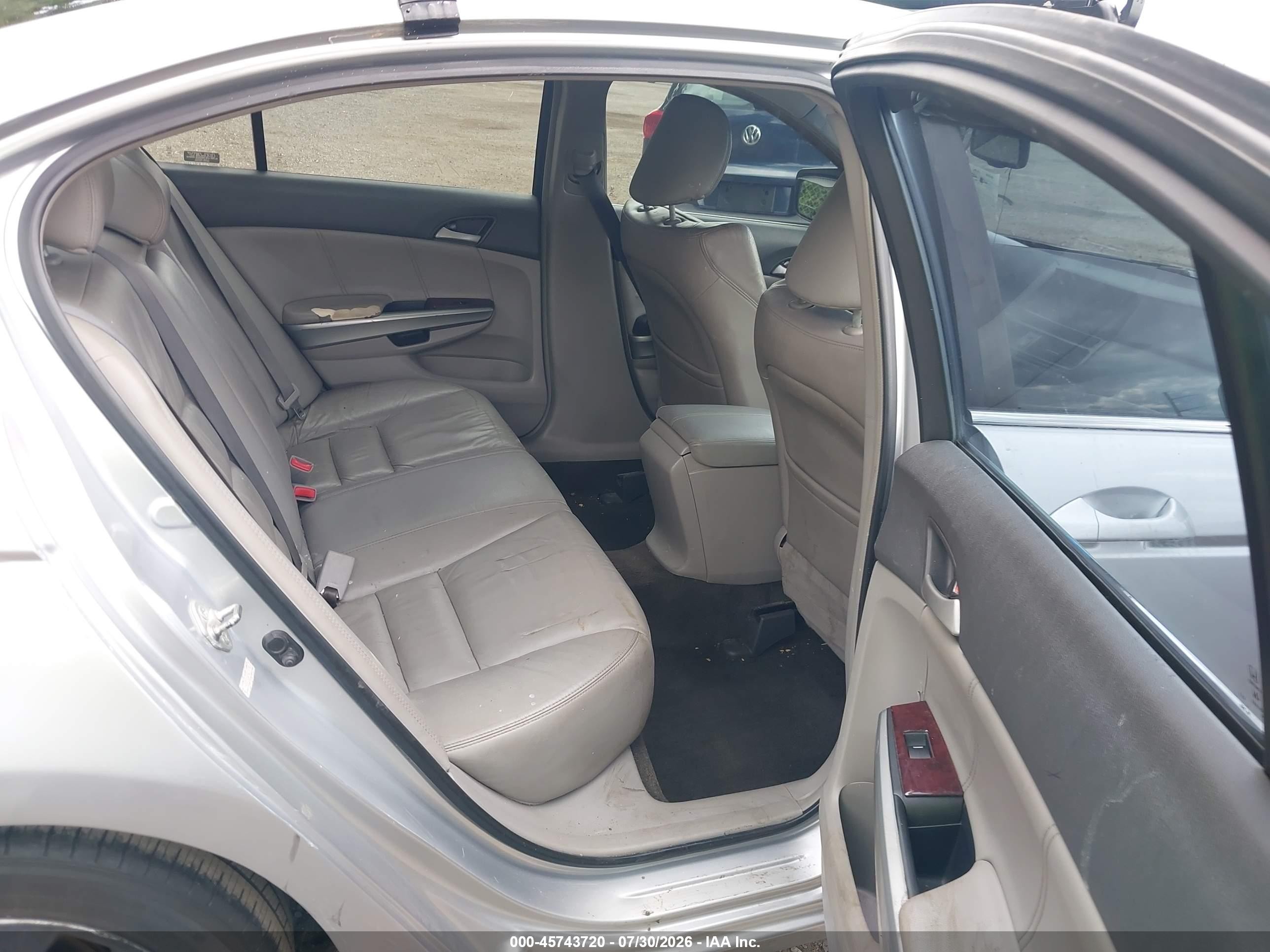2009 Honda Accord 2.4 Ex-l Silver vin: 1HGCP26849A099741