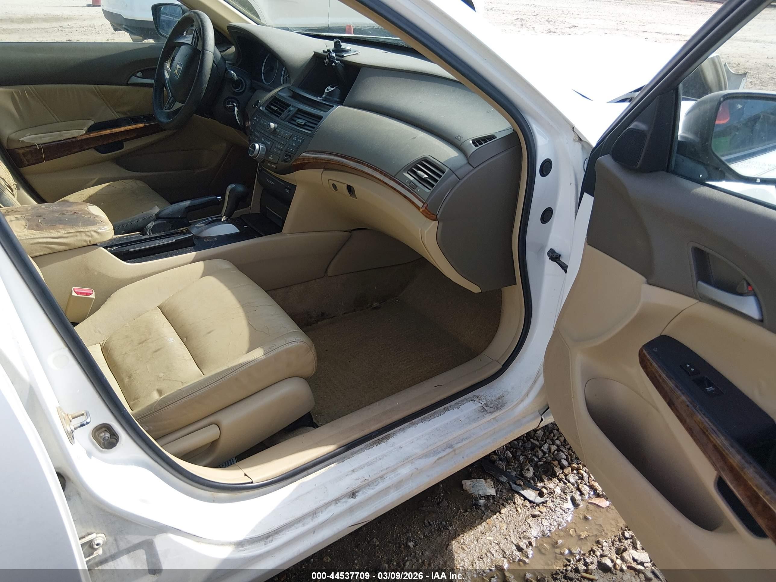 2008 Honda Accord 2.4 Ex-l White vin: 1HGCP26858A001492