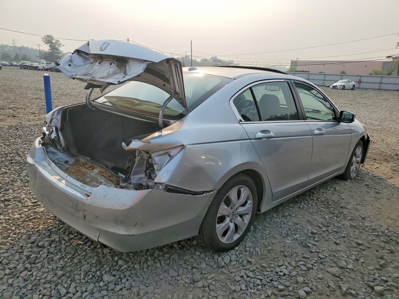 2008 Honda Accord Exl Серебряный vin: 1HGCP26858A073051