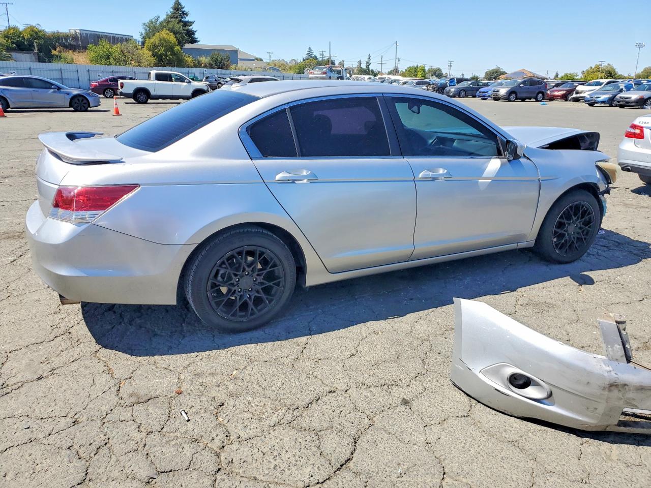 2008 Honda Accord Exl Серебряный vin: 1HGCP26858A073082
