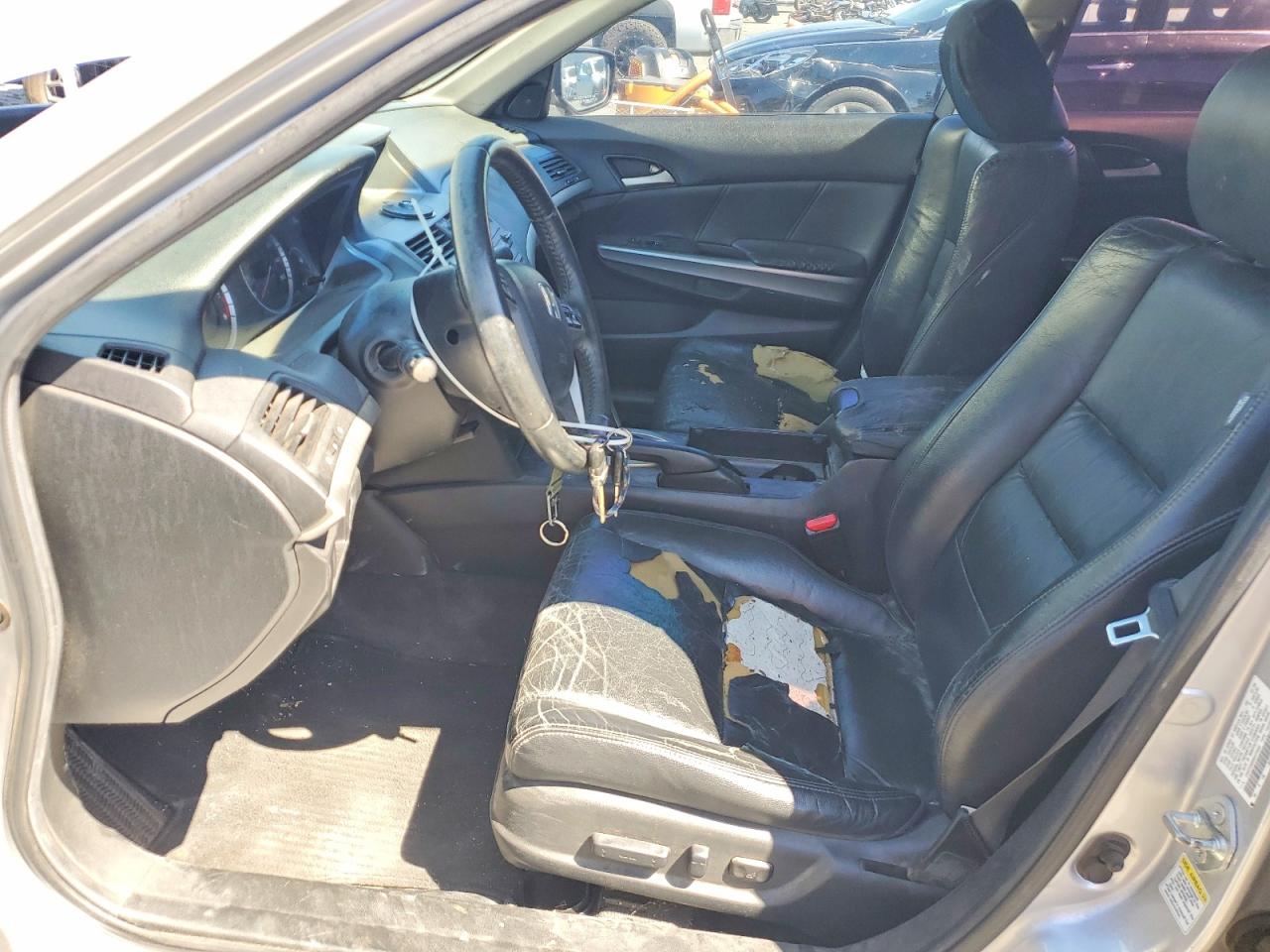 2008 Honda Accord Exl Серебряный vin: 1HGCP26858A073082