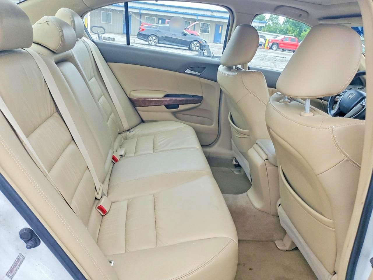 2008 Honda Accord Белый vin: 1HGCP26868A083541