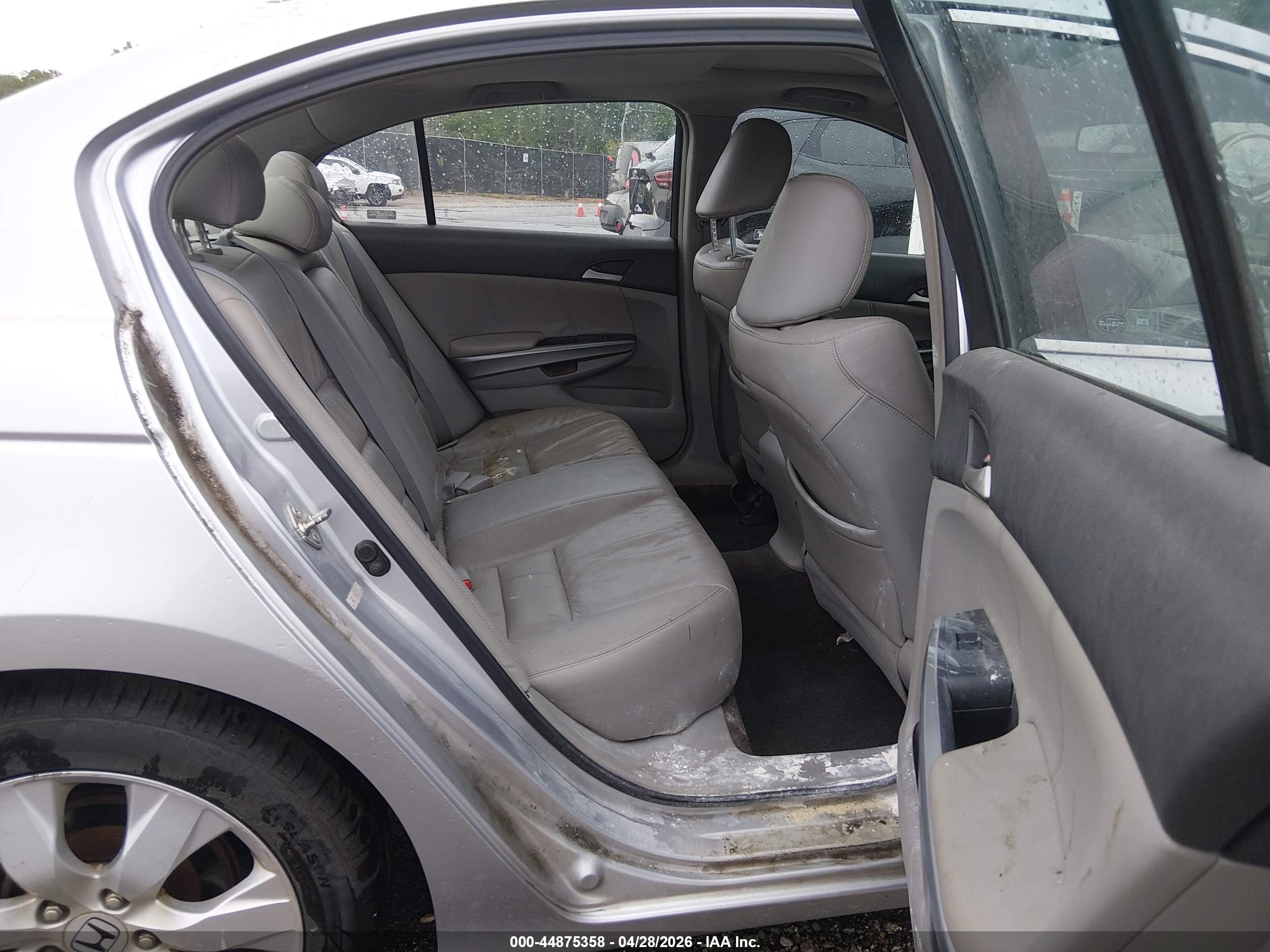 2008 Honda Accord 2.4 Ex-l Silver vin: 1HGCP26868A096838