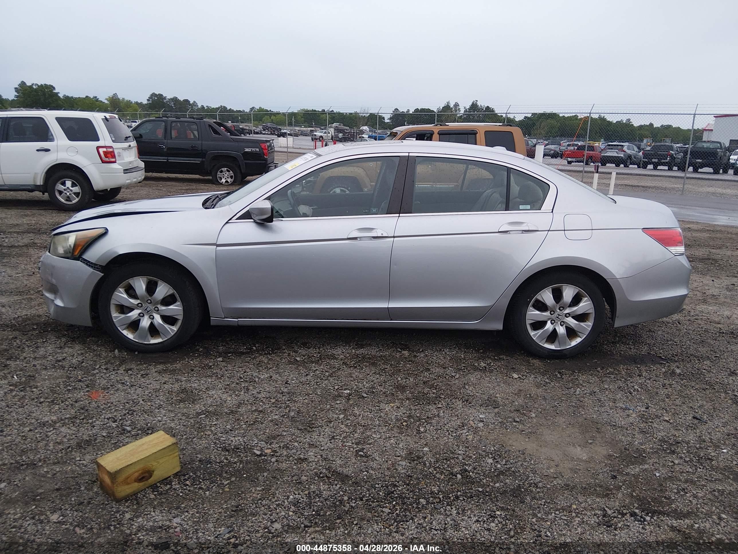 2008 Honda Accord 2.4 Ex-l Silver vin: 1HGCP26868A096838