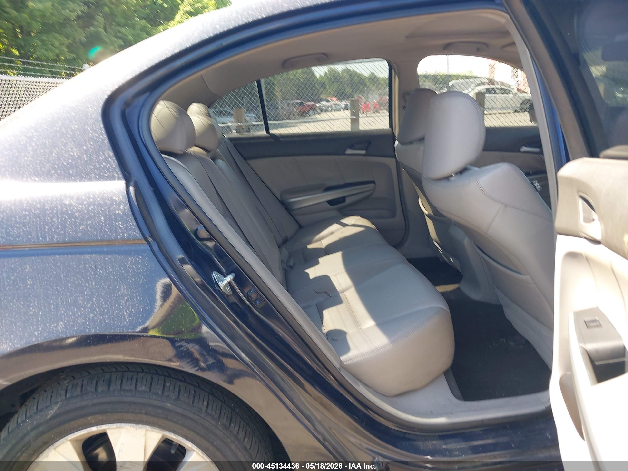2008 Honda Accord 2.4 Ex-l Синий vin: 1HGCP26868A120619