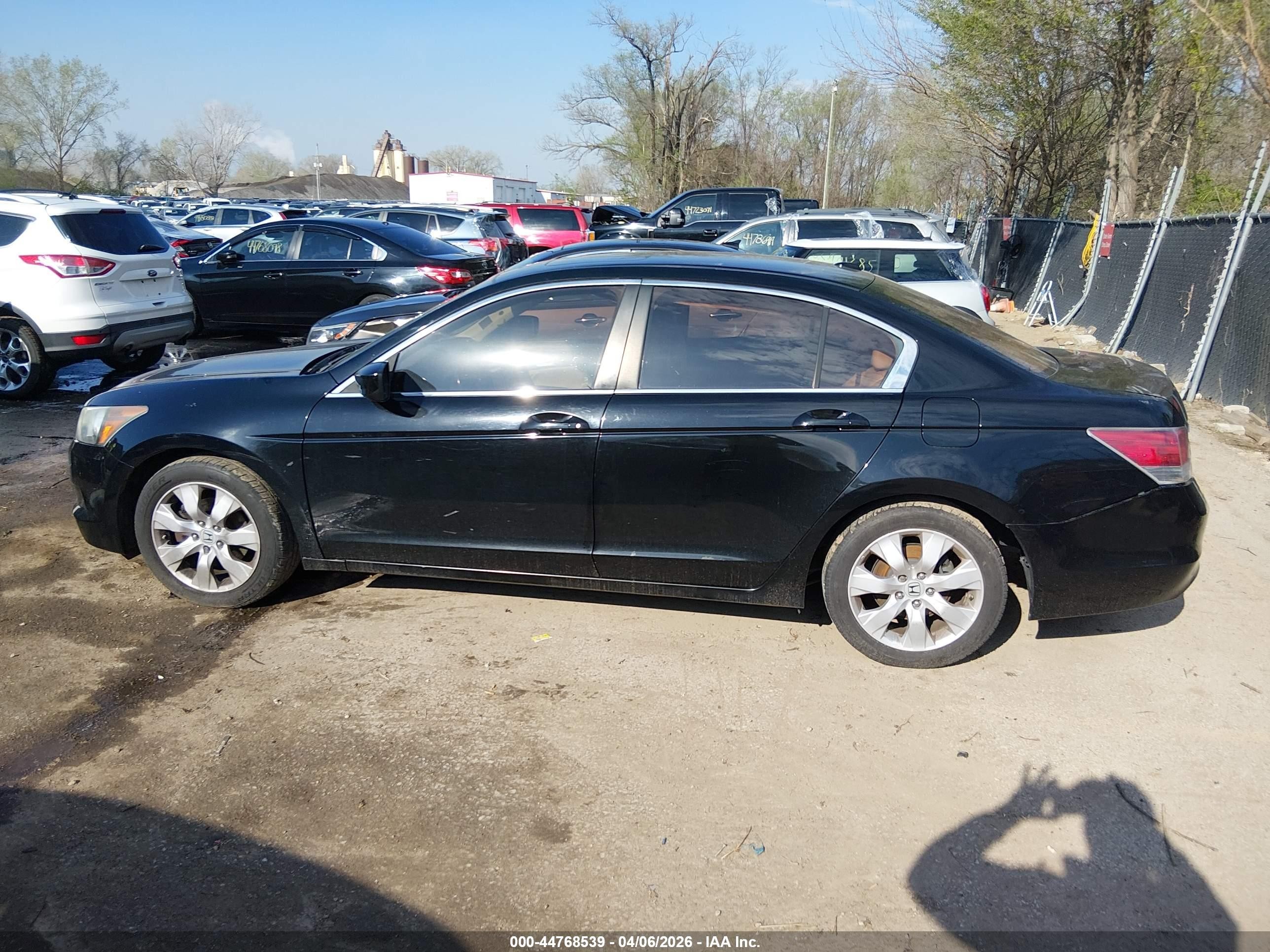 2009 Honda Accord 2.4 Ex-l Black vin: 1HGCP26869A026080
