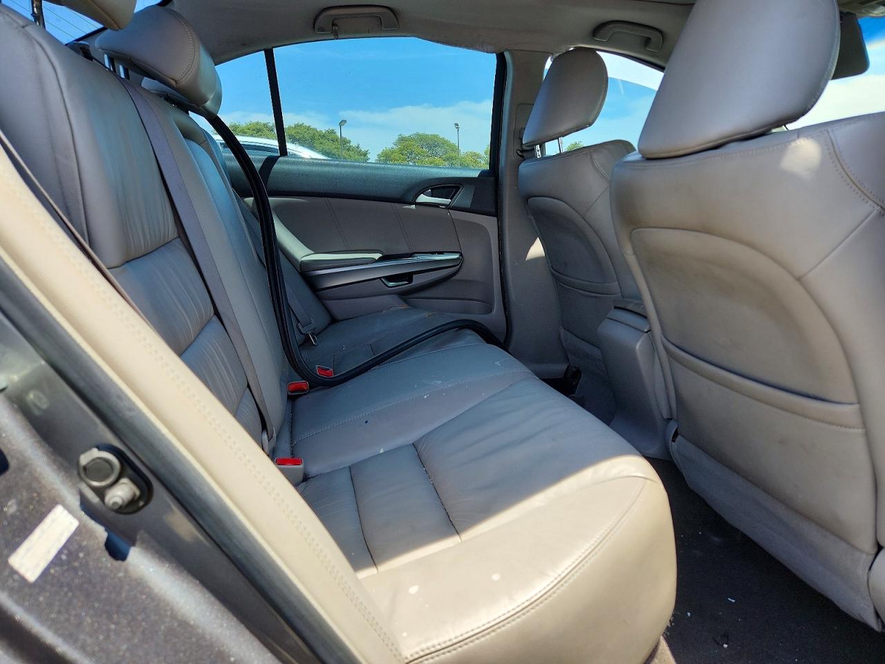 2009 Honda Accord Exl Серебряный vin: 1HGCP26869A071357