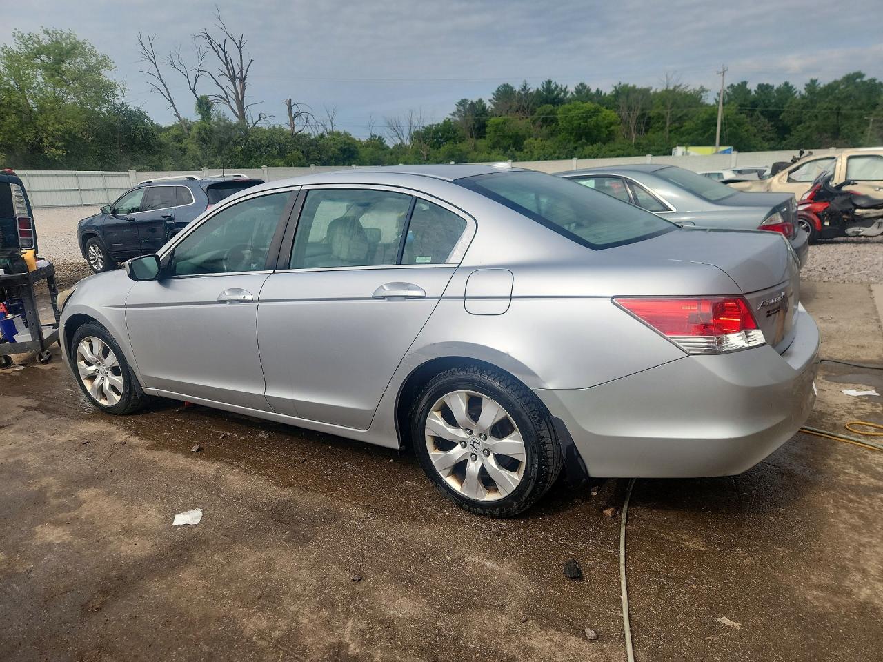 2009 Honda Accord Exl Серебряный vin: 1HGCP26869A116314