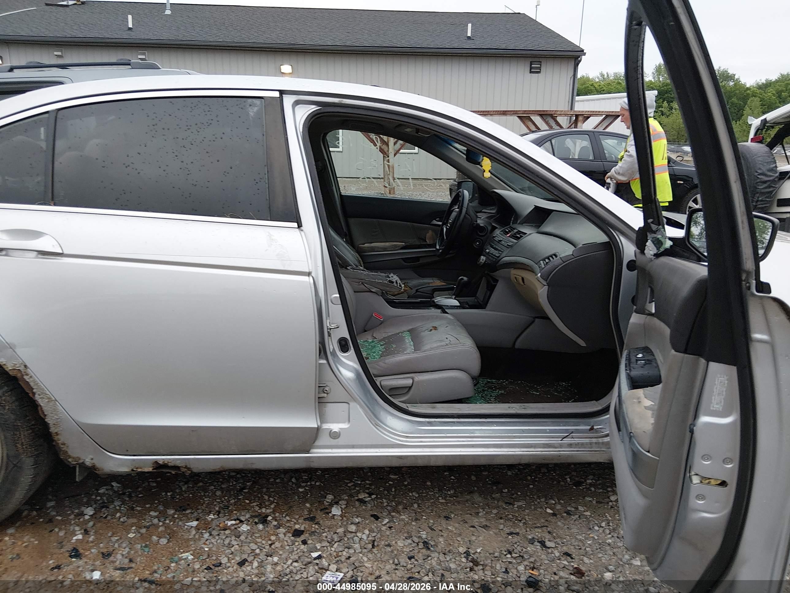 2008 Honda Accord 2.4 Ex-l Silver vin: 1HGCP26878A073780