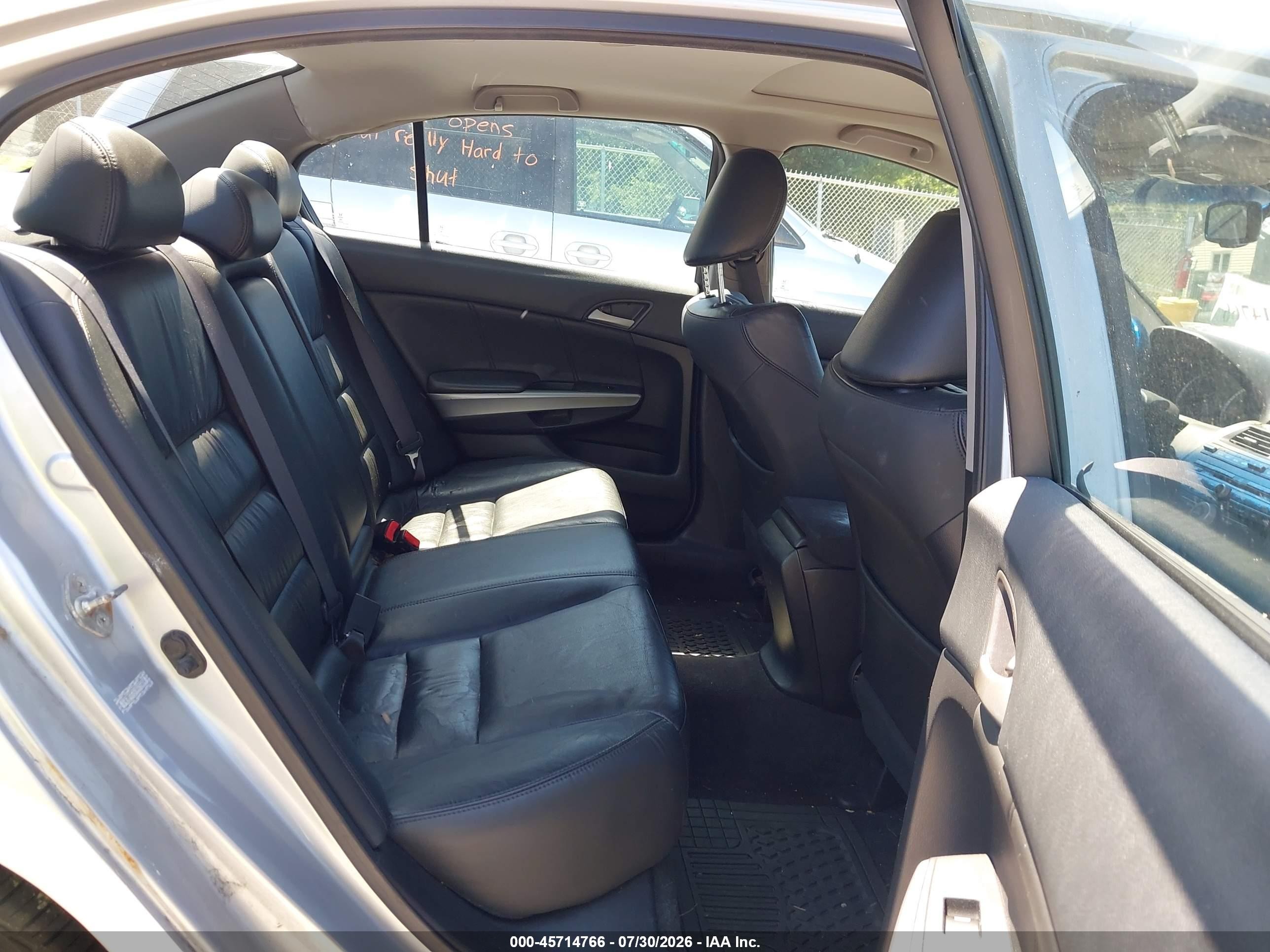 2009 Honda Accord 2.4 Ex-l Silver vin: 1HGCP26879A156904