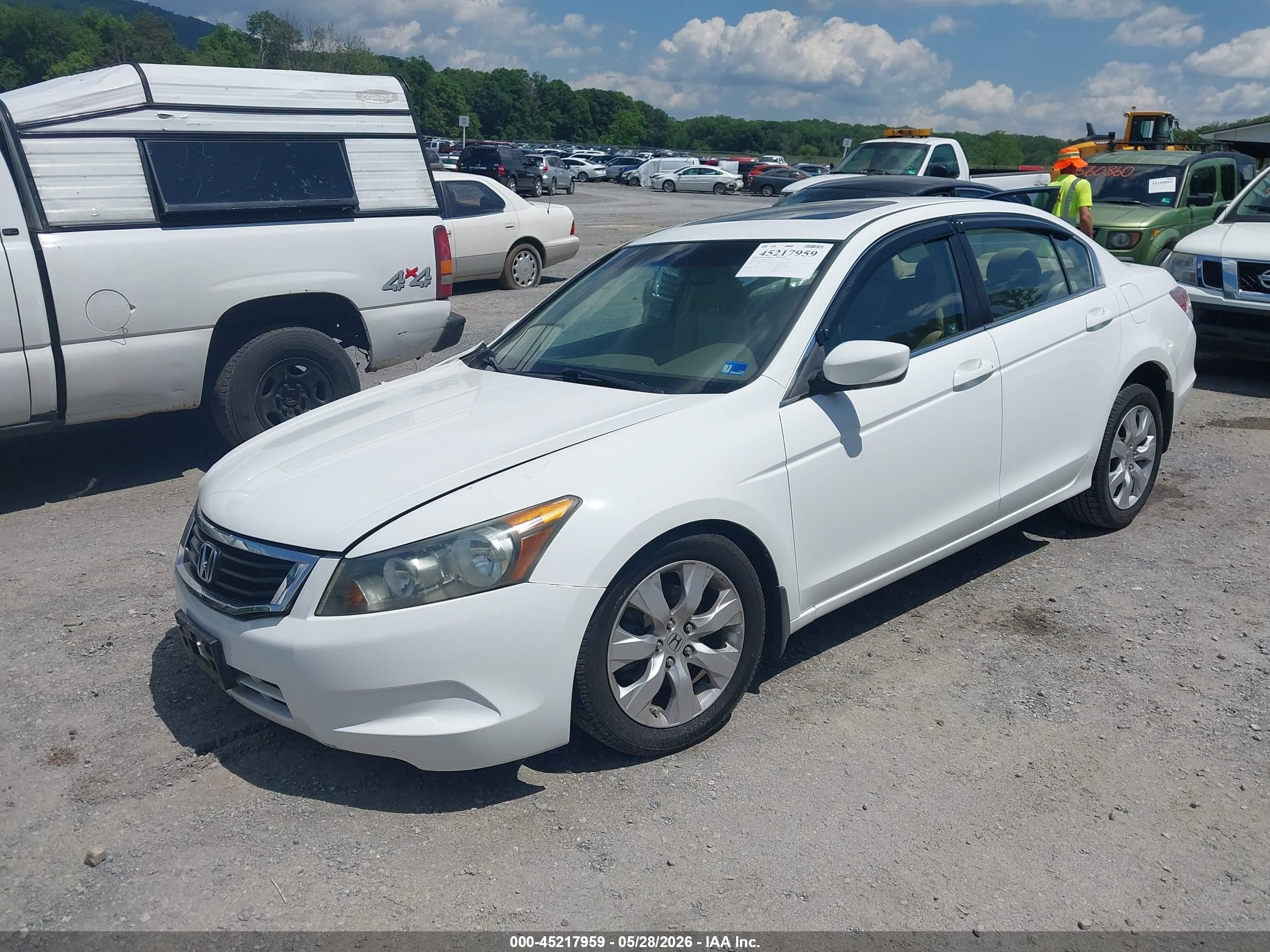 2009 Honda Accord 2.4 Ex-l Белый vin: 1HGCP26889A012245