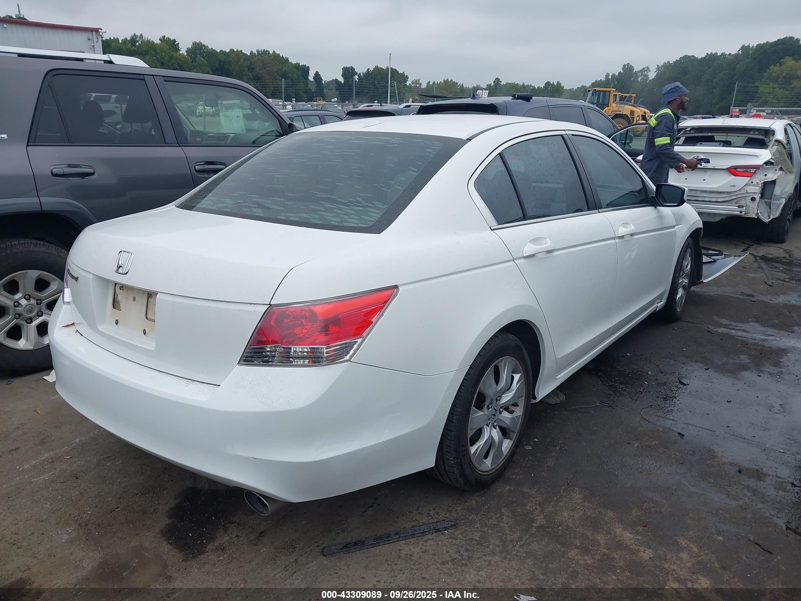 2009 Honda Accord 2.4 Ex-l White vin: 1HGCP26889A113995