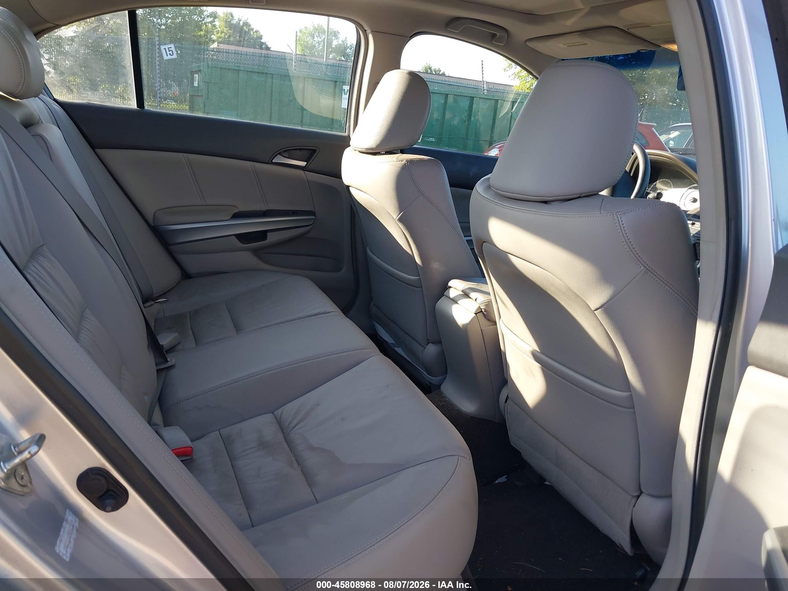 2008 Honda Accord 2.4 Ex-l Silver vin: 1HGCP26898A021504