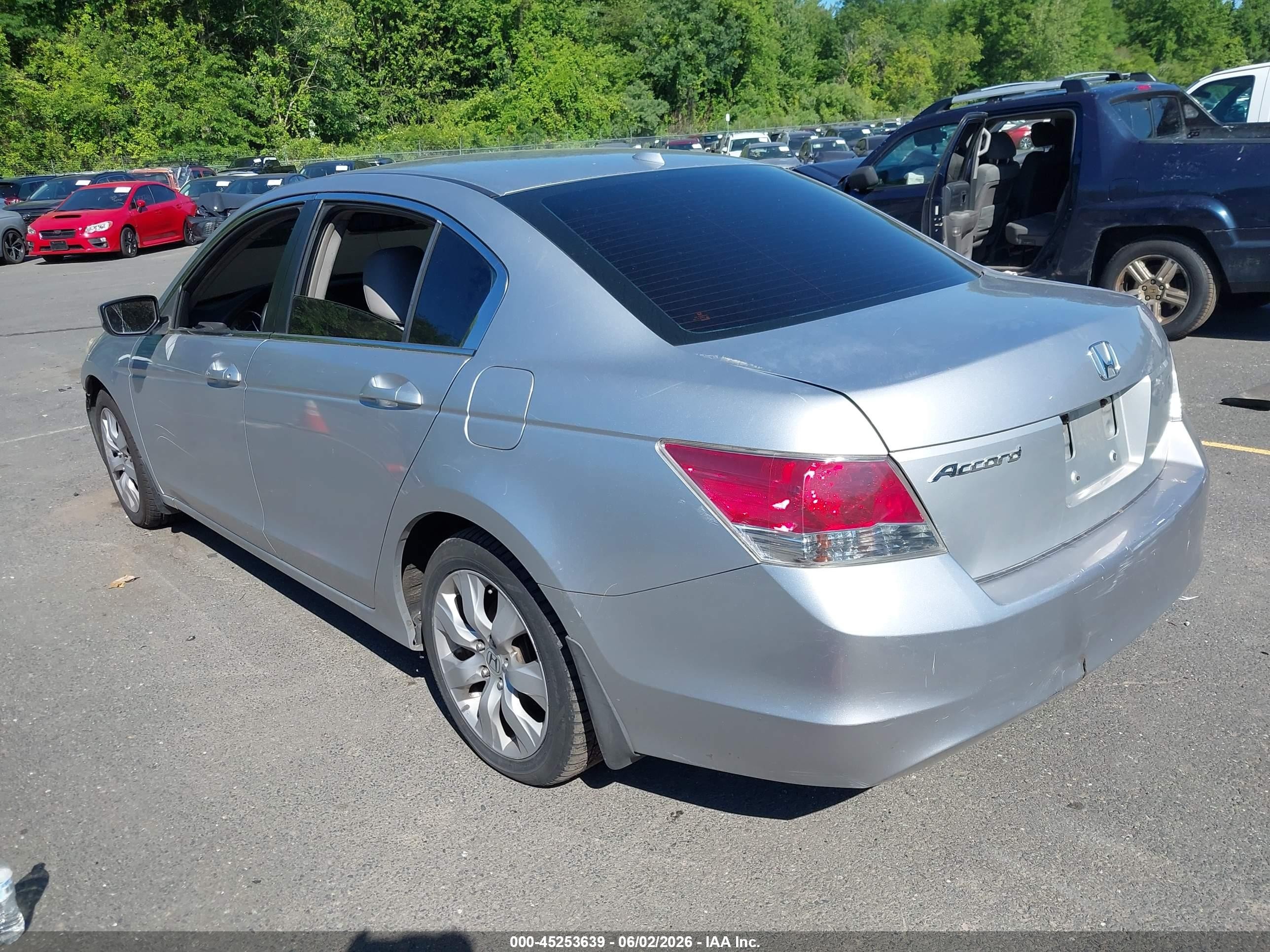 2008 Honda Accord 2.4 Ex-l Серебряный vin: 1HGCP26898A108402