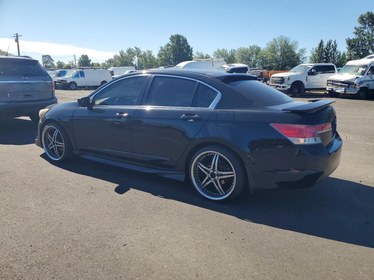2008 Honda Accord Exl Черный vin: 1HGCP26898A131209