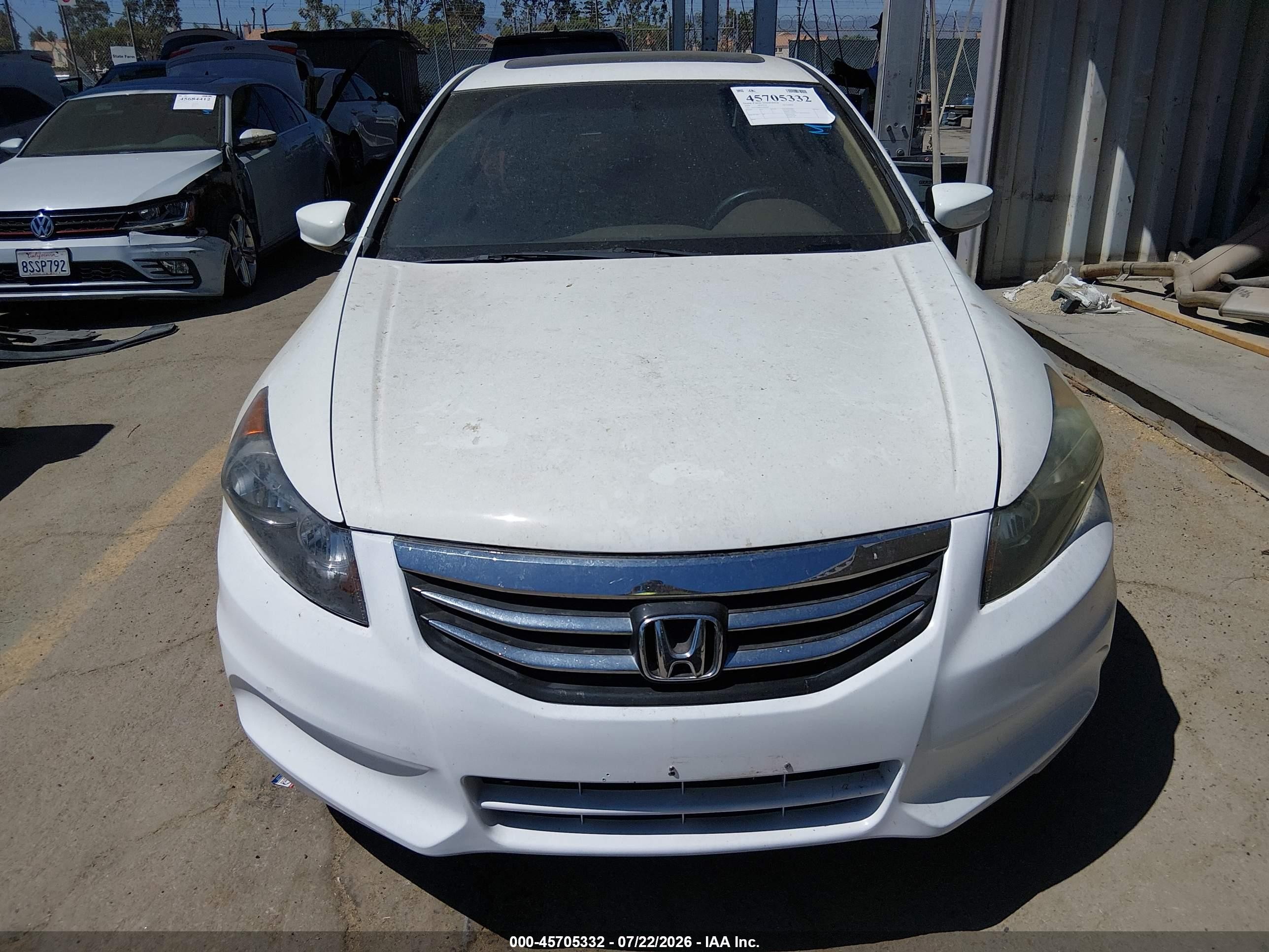 2009 Honda Accord 2.4 Ex-l Белый vin: 1HGCP26899A008284