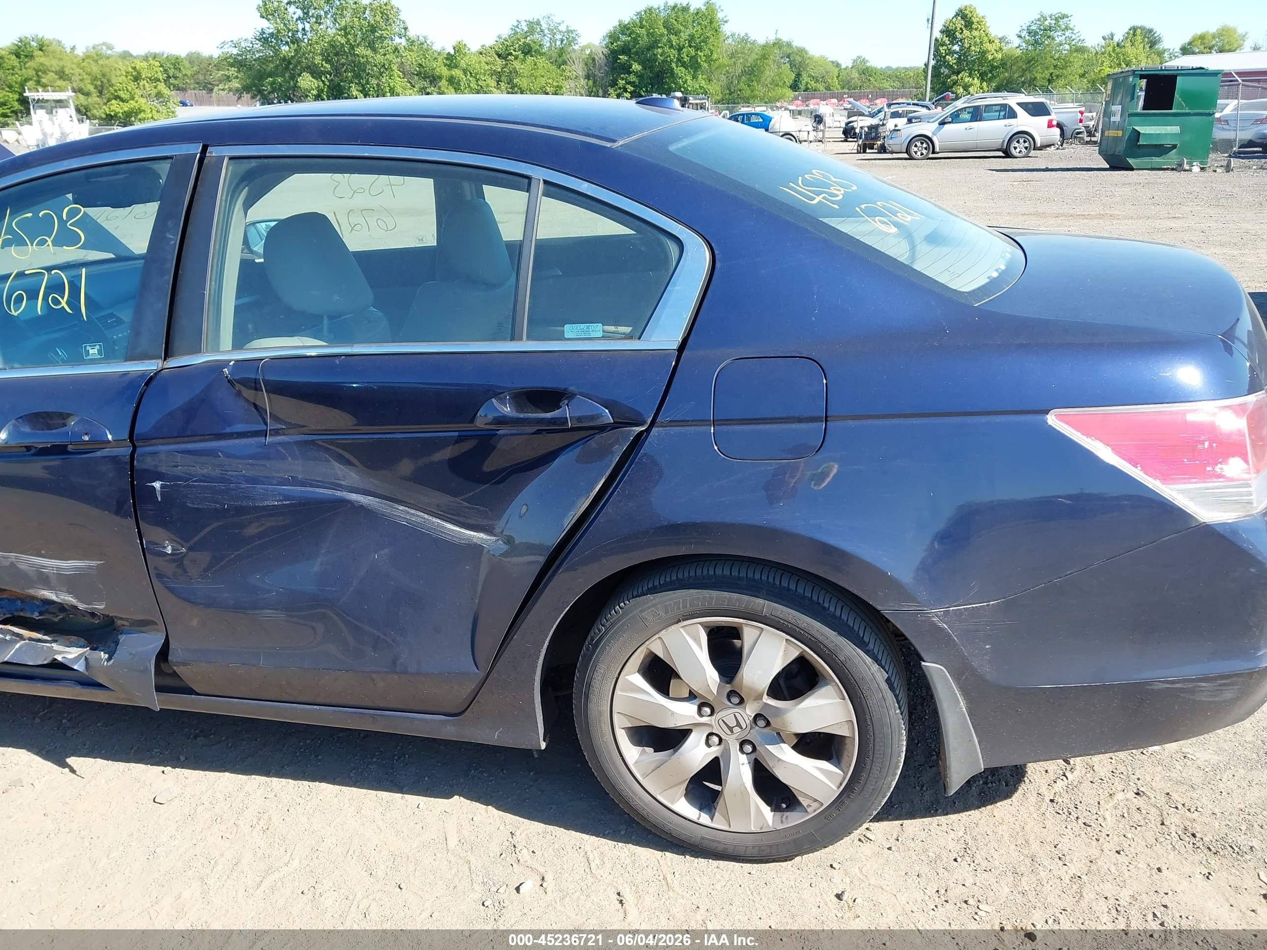 2008 Honda Accord 2.4 Ex-l Синий vin: 1HGCP268X8A151310