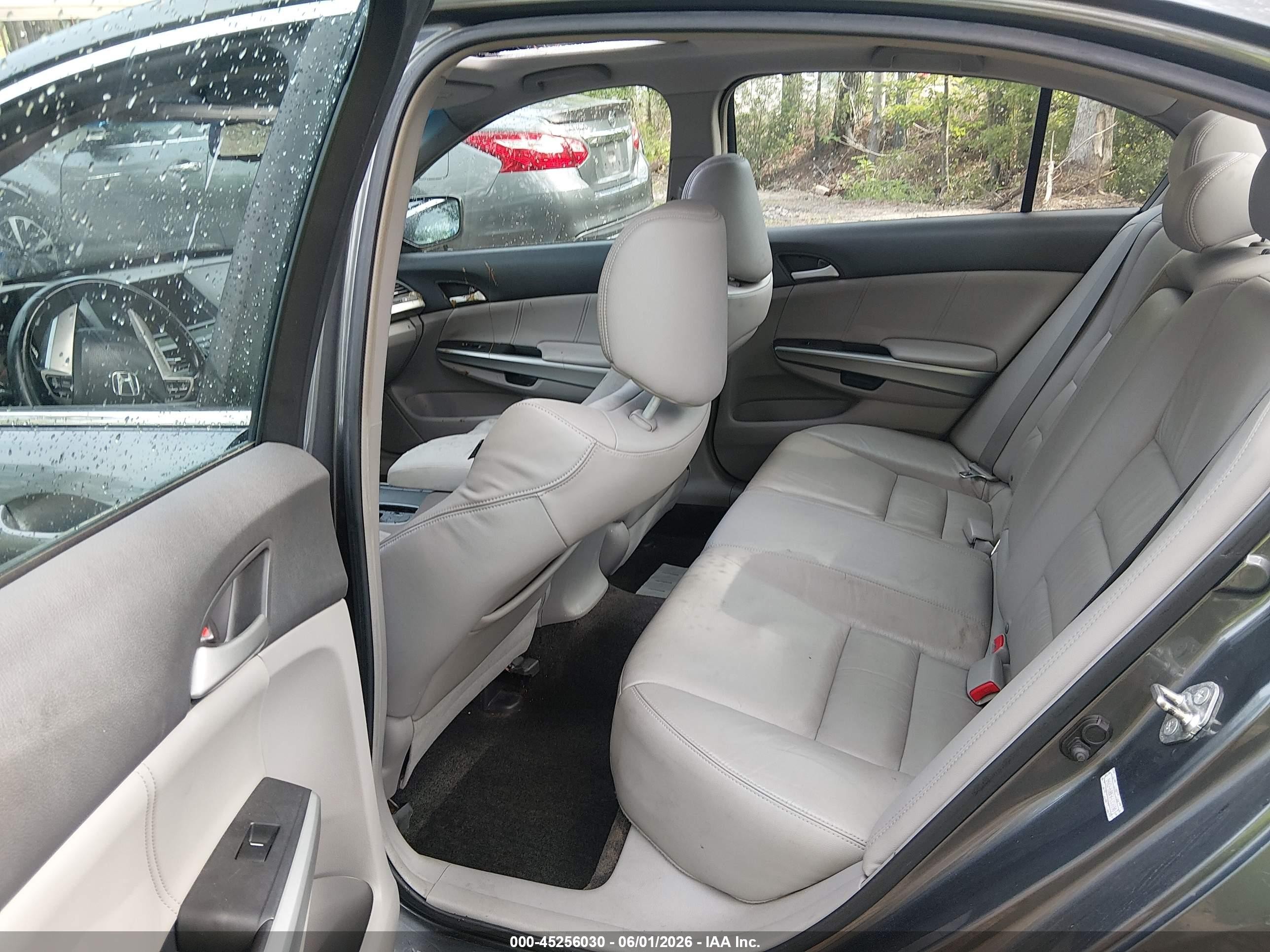 2009 Honda Accord 2.4 Ex-l Silver vin: 1HGCP268X9A135030