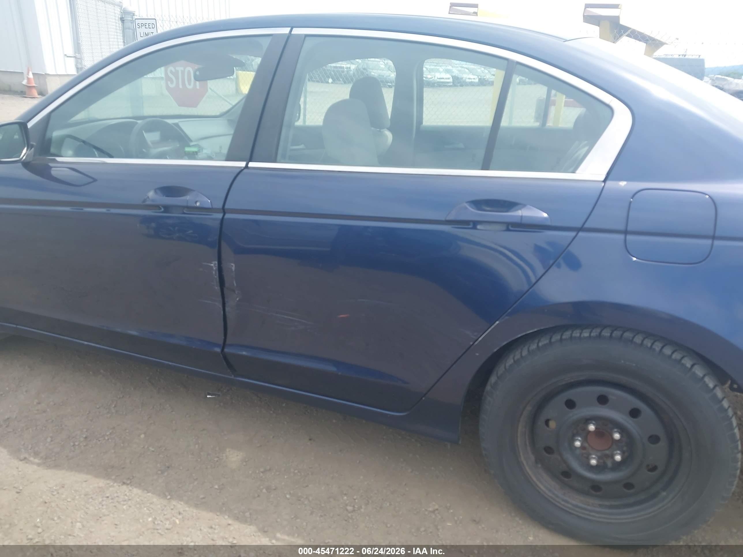 2010 Honda Accord 2.4 Lx Dark Blue vin: 1HGCP2E34AA069035