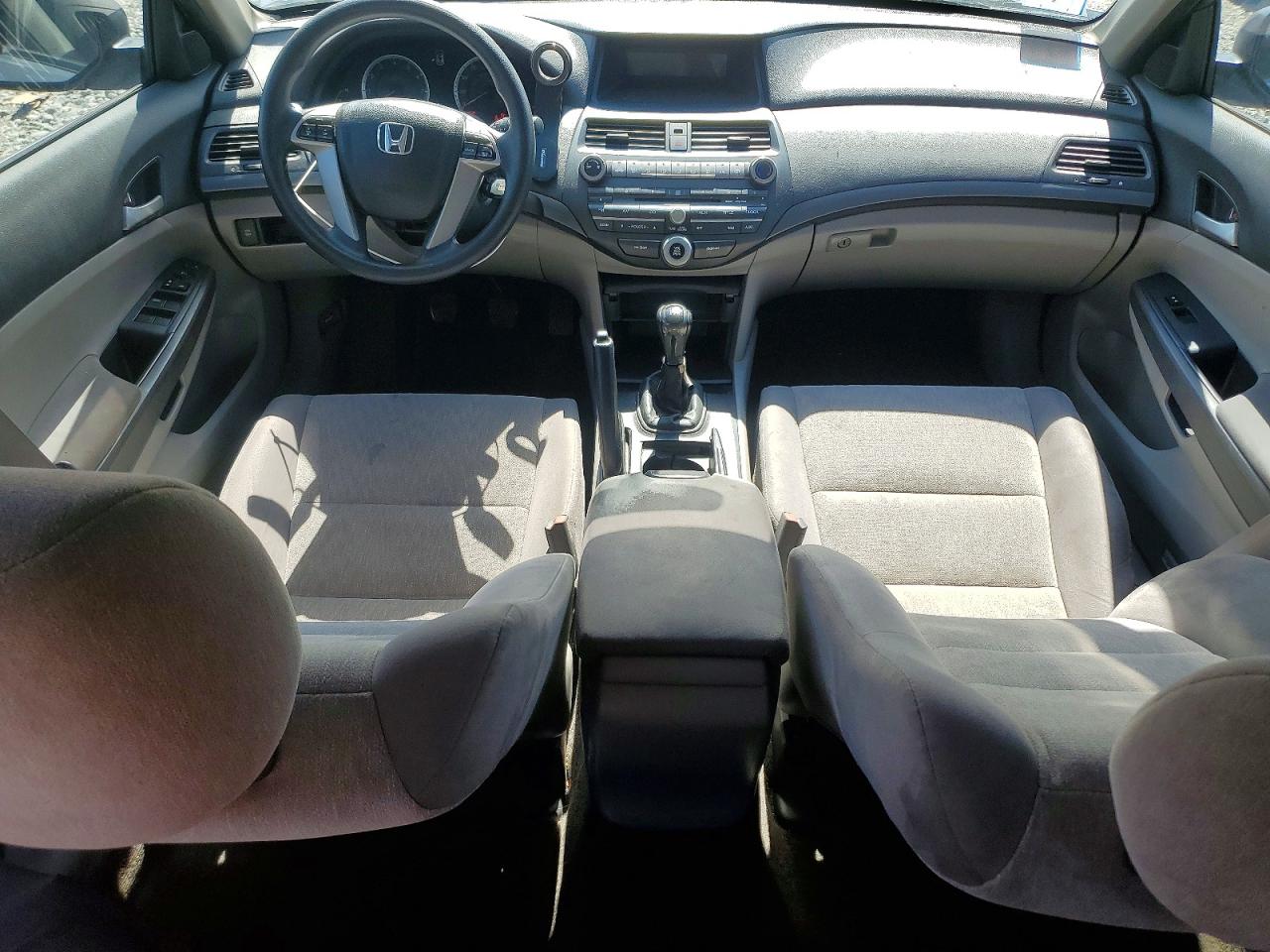 2010 Honda Accord Lx Silver vin: 1HGCP2E34AA101448