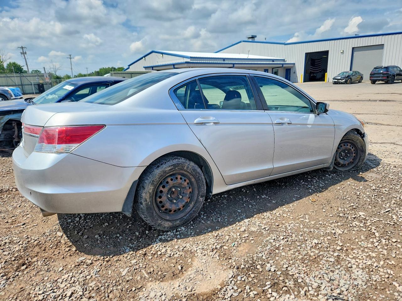 2011 Honda Accord Lx Silver vin: 1HGCP2E34BA149467