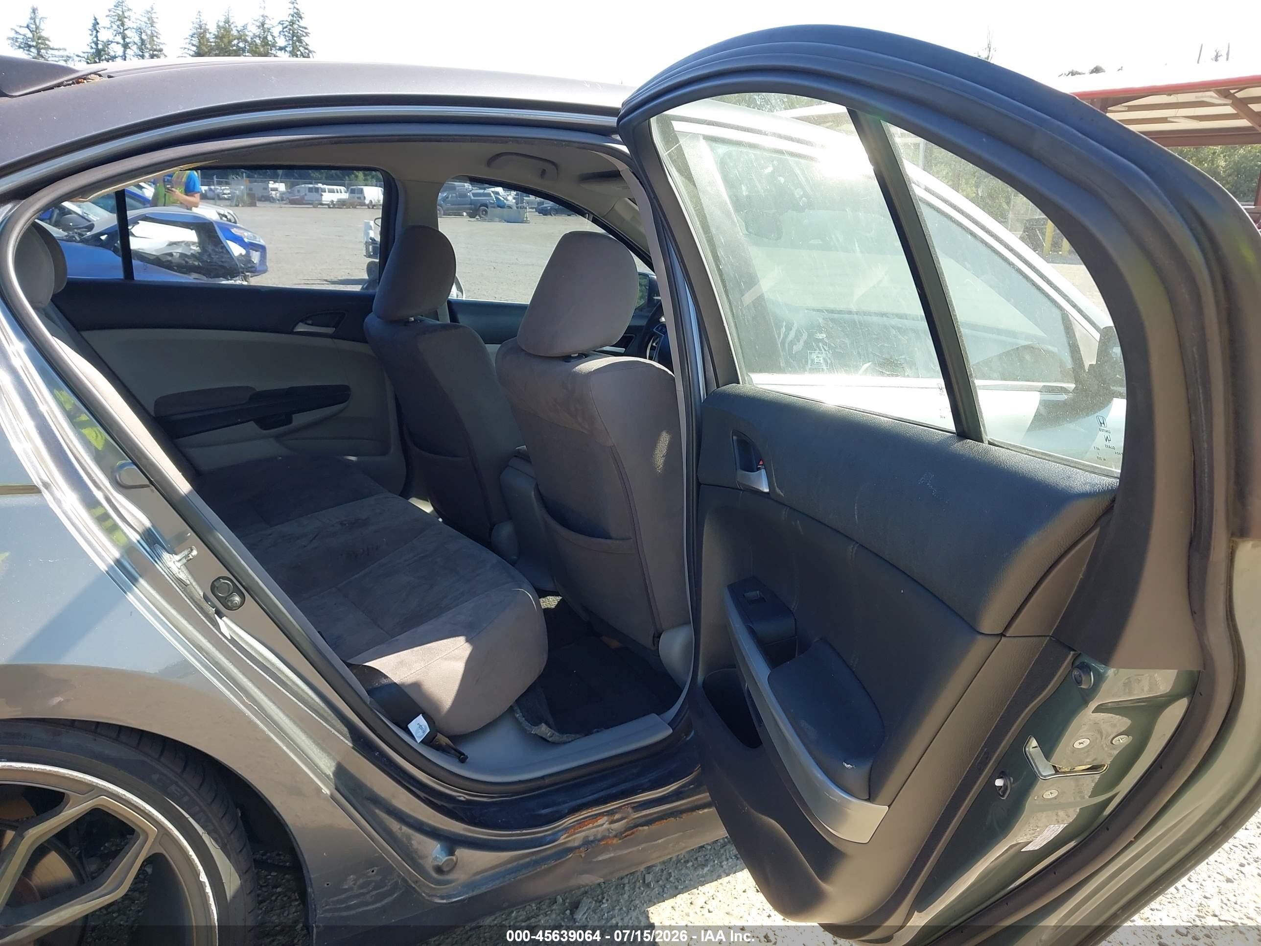 2011 Honda Accord 2.4 Lx Серый vin: 1HGCP2E35BA147002