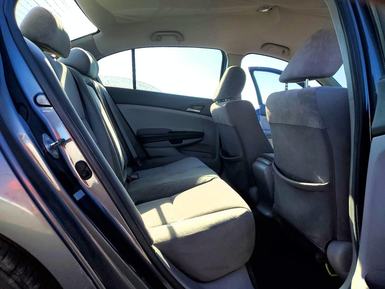 2010 Honda Accord Lx Gray vin: 1HGCP2E37AA030858