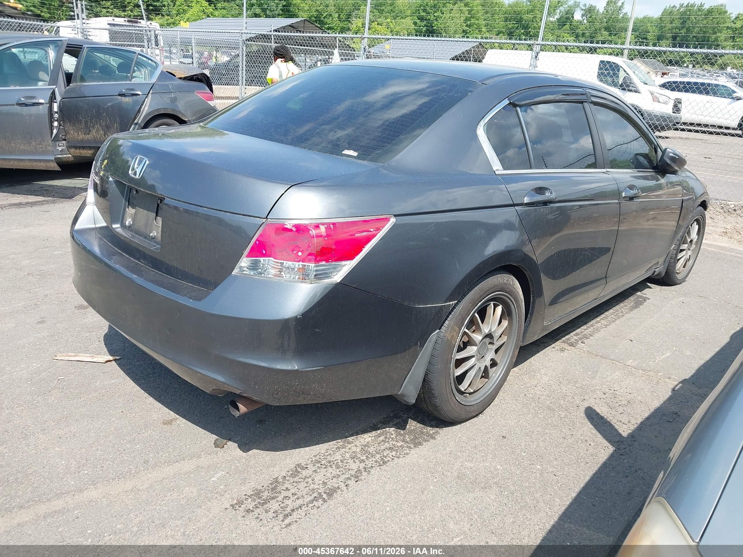 2010 Honda Accord 2.4 Lx Gray vin: 1HGCP2E37AA100200