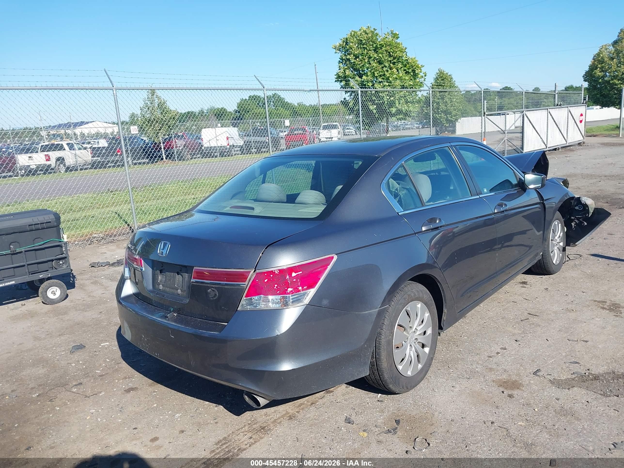 2011 Honda Accord 2.4 Lx Gray vin: 1HGCP2E38BA066267