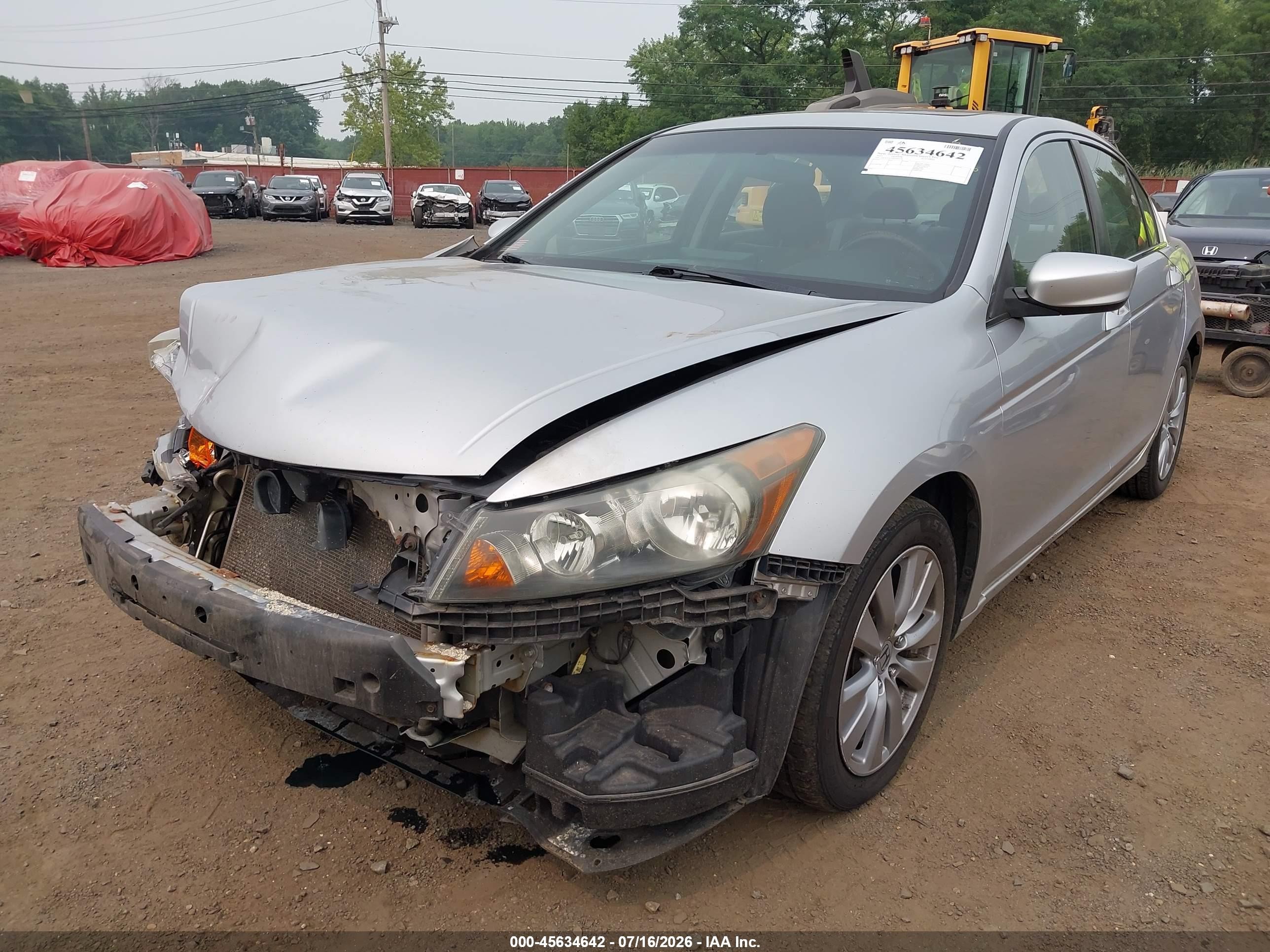 2011 Honda Accord 2.4 Ex Серебряный vin: 1HGCP2E71BA081728