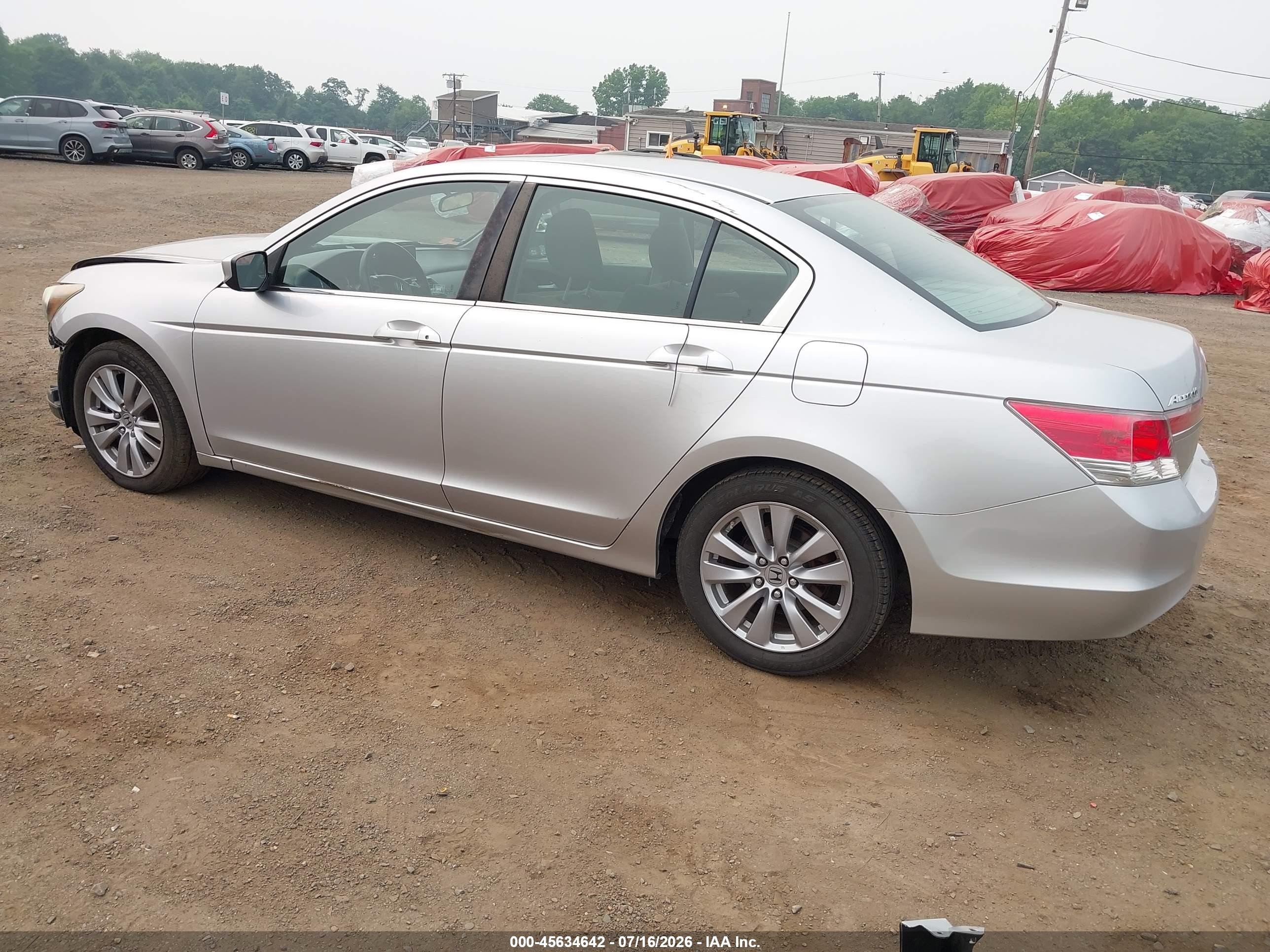 2011 Honda Accord 2.4 Ex Серебряный vin: 1HGCP2E71BA081728