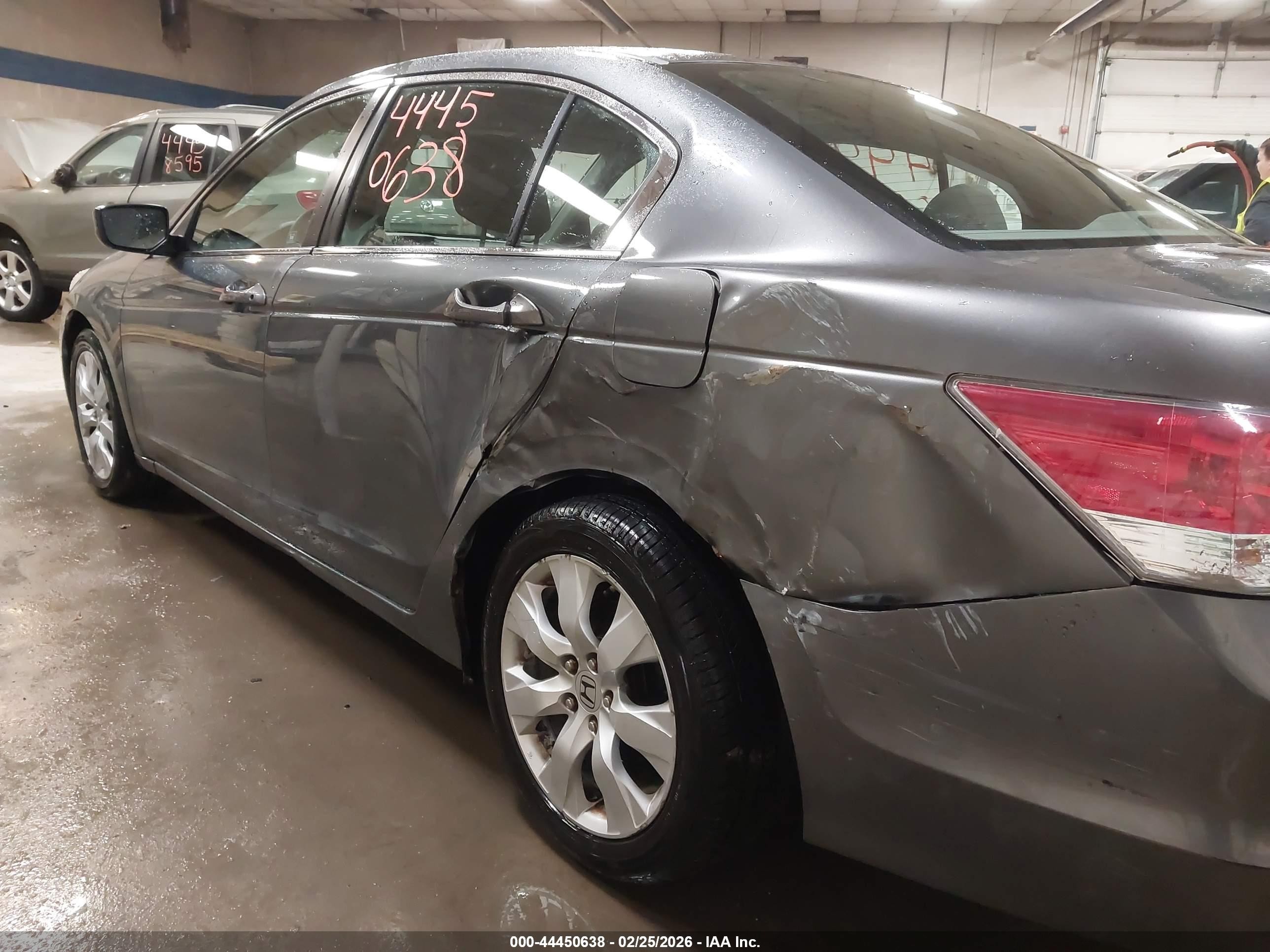 2010 Honda Accord 2.4 Ex Gray vin: 1HGCP2E73AA027717