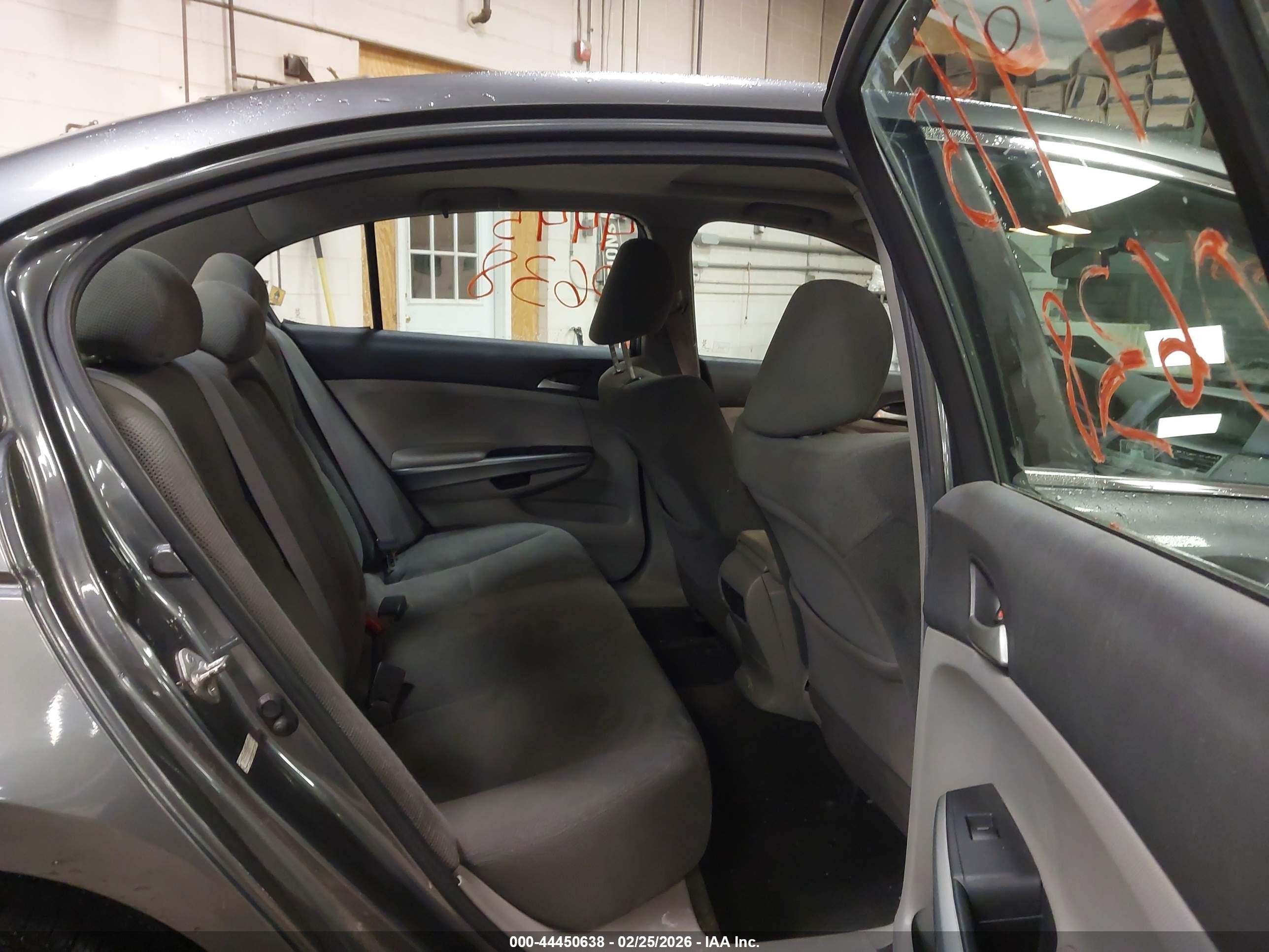 2010 Honda Accord 2.4 Ex Gray vin: 1HGCP2E73AA027717