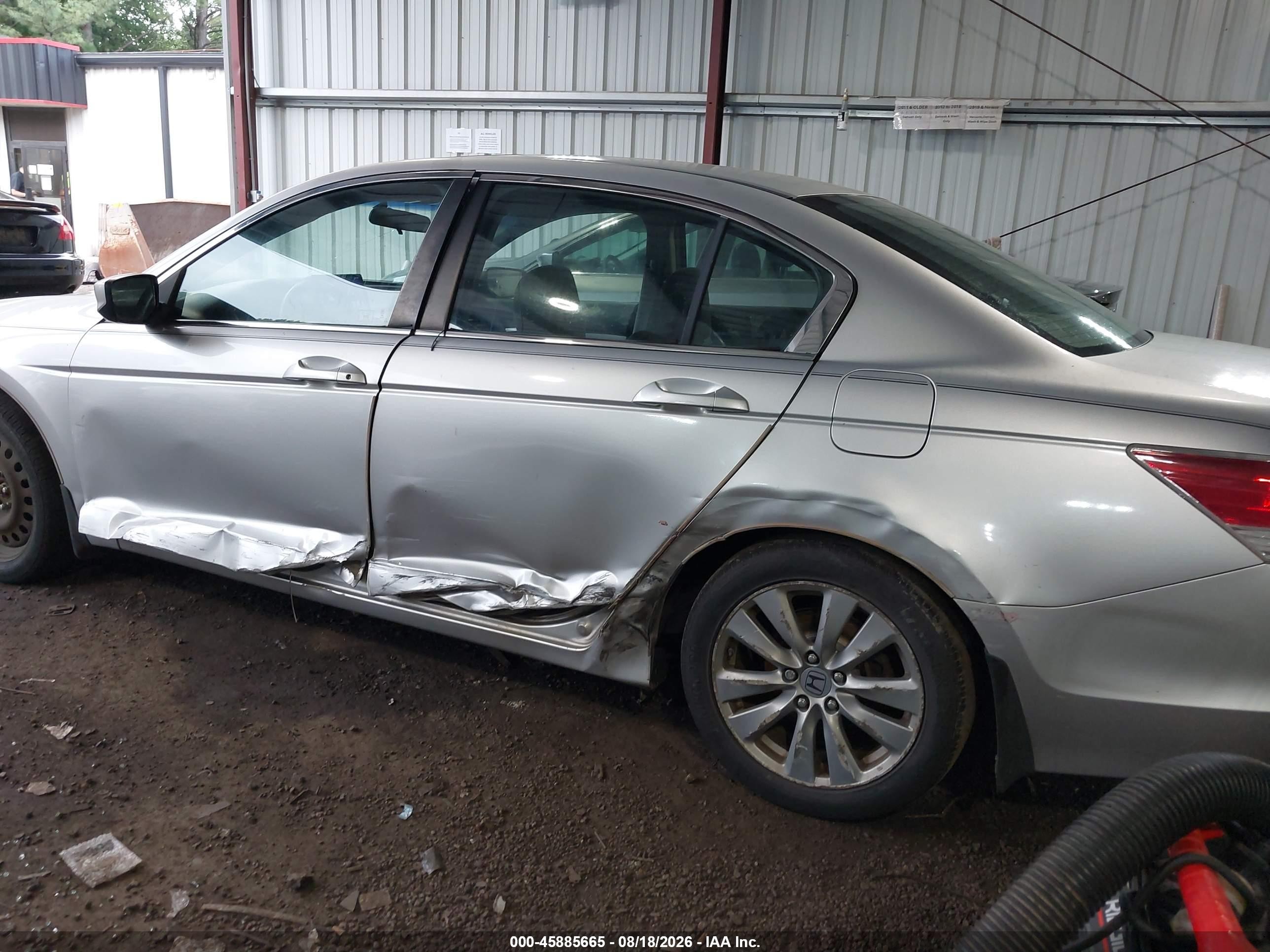 2012 Honda Accord 2.4 Ex Silver vin: 1HGCP2E73CA001587