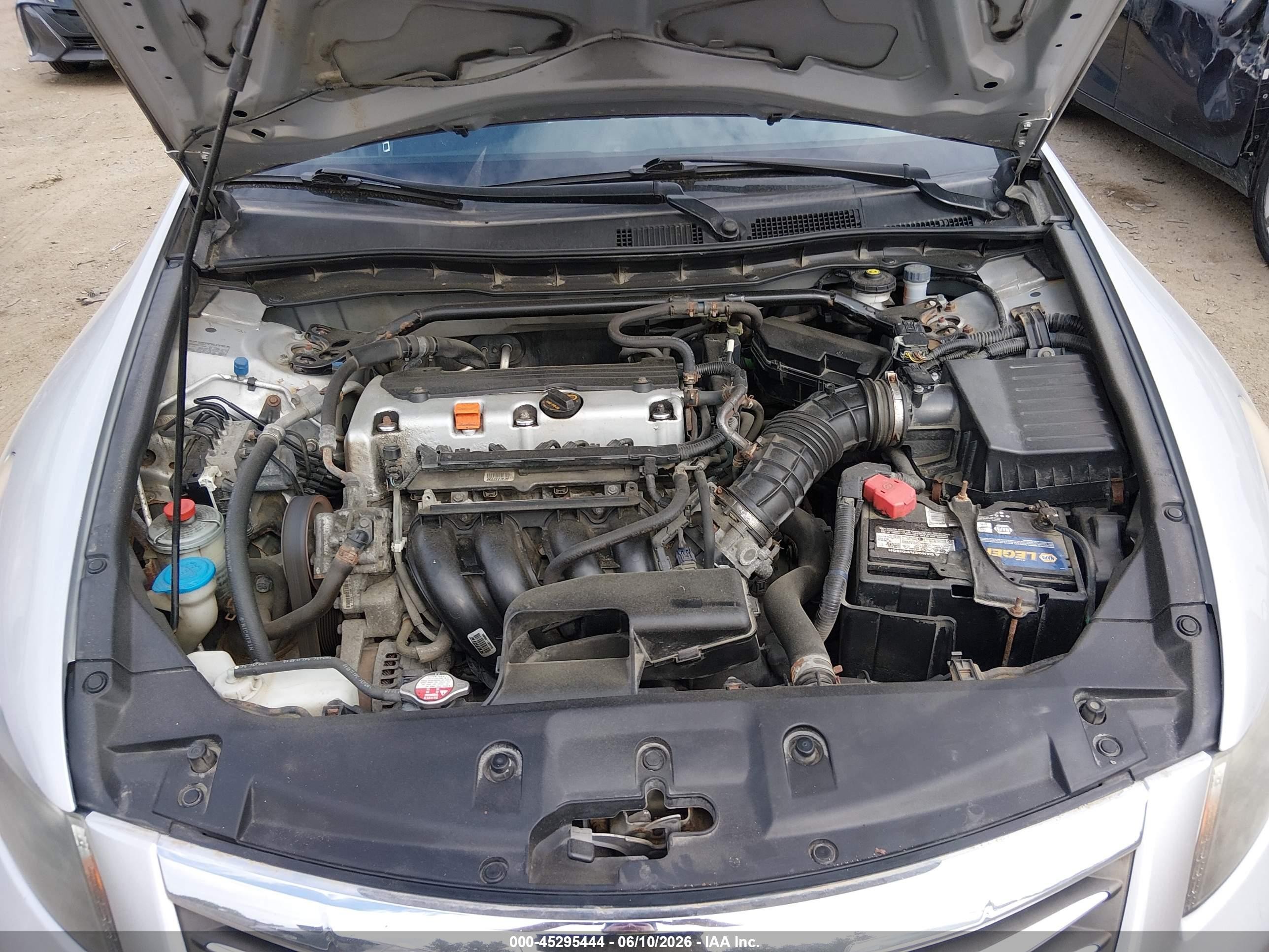 2011 Honda Accord 2.4 Ex Silver vin: 1HGCP2E7XBA157608
