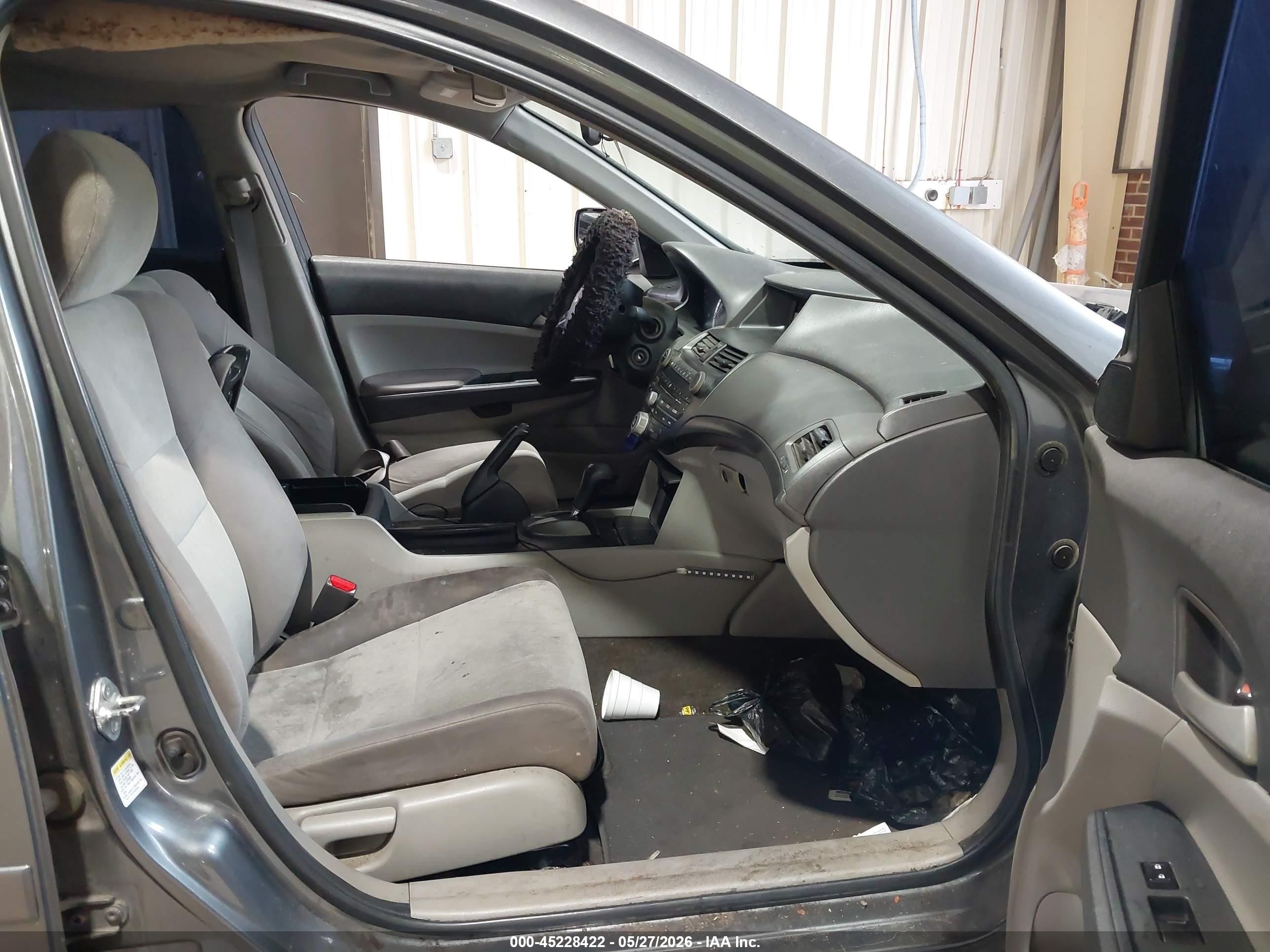 2010 Honda Accord 2.4 Lx Gray vin: 1HGCP2F30AA008795