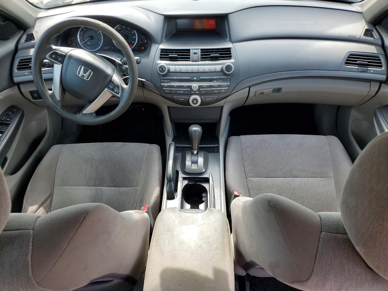 2010 Honda Accord Lx Silver vin: 1HGCP2F30AA021207